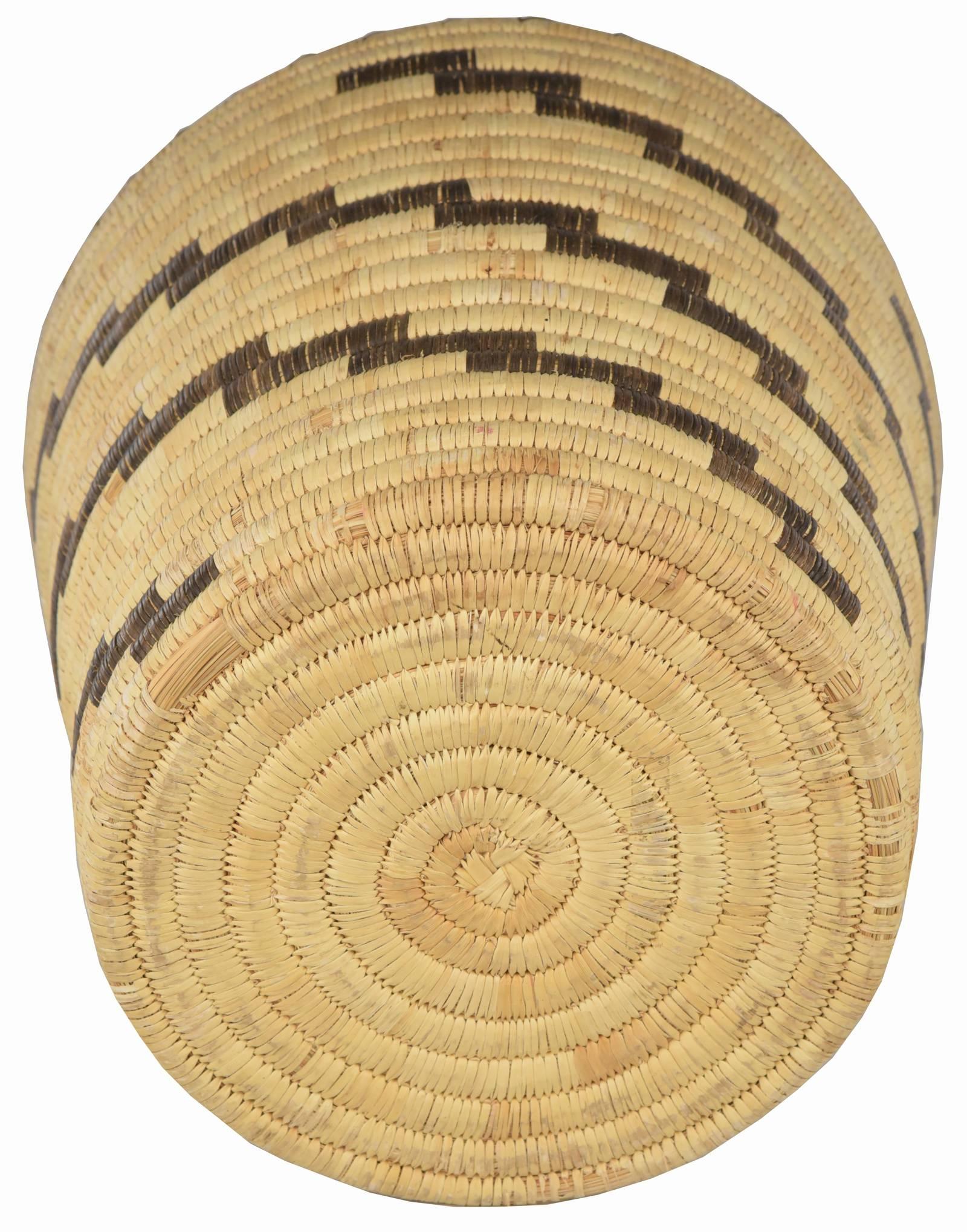 20th Century Handwoven Native American Papago Open Basket In Good Condition In Salt Lake City, UT
