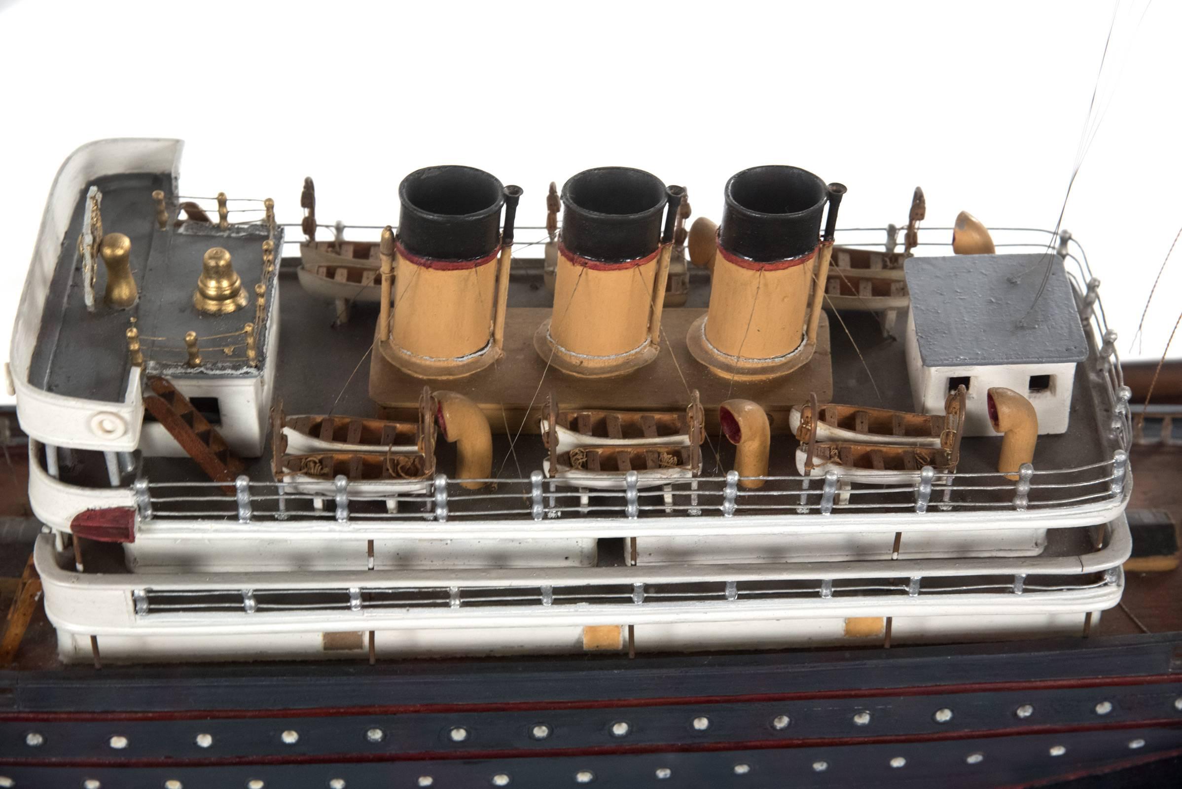 American Cased Wooden Model of the Neptune For Sale