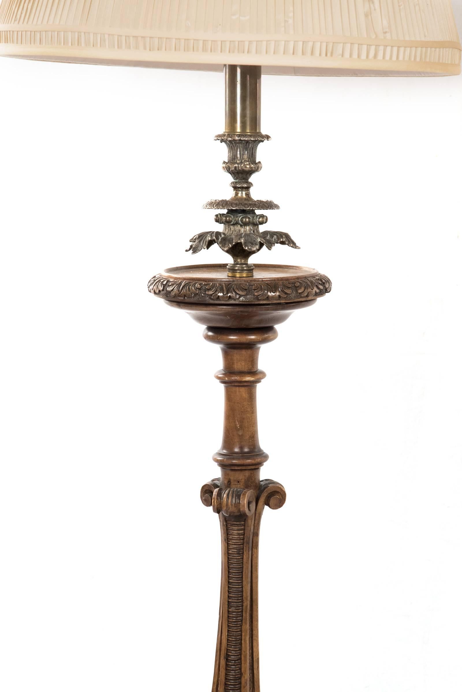 Neoclassical Revival Pair of Carved Wood and Brass Table Lamps