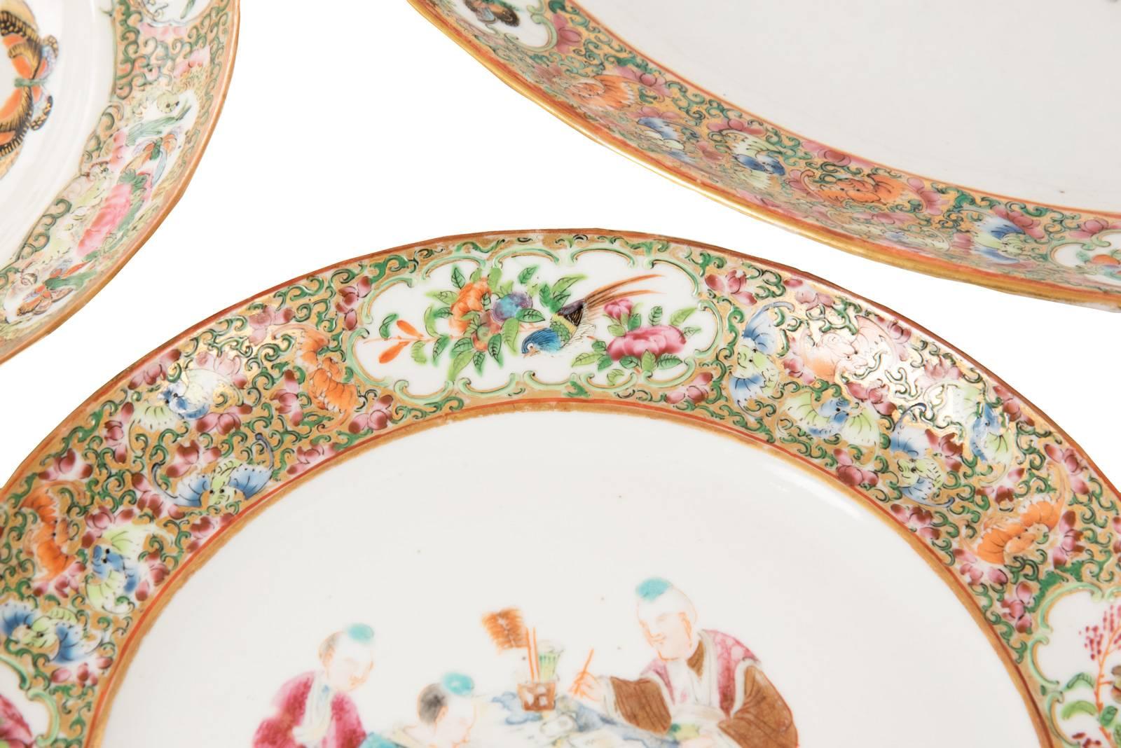 Chinese Export Matching Set of Famille Vert Dishes and Charger