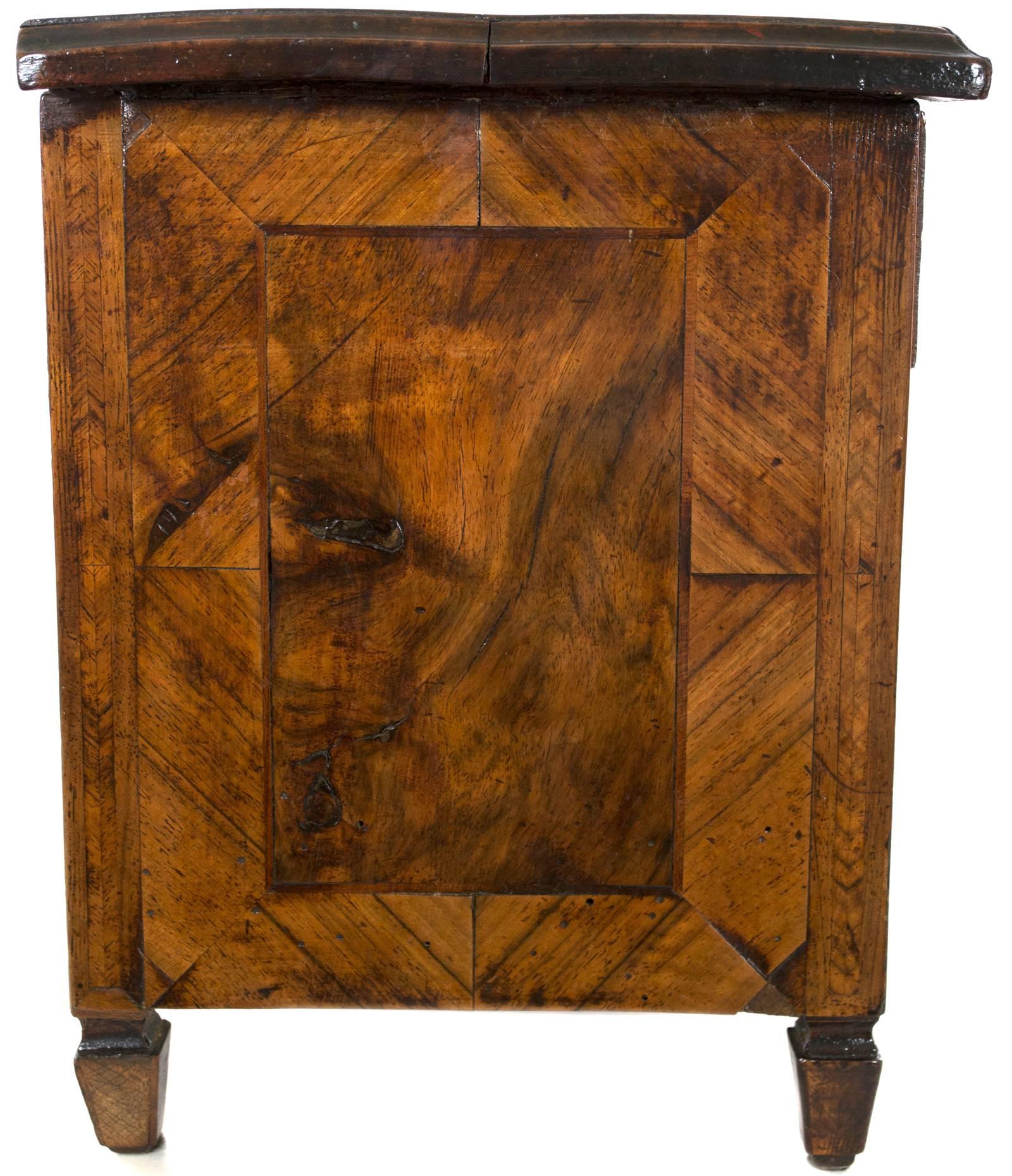 19th Century French Marquetry Jewelry Box in the Form of a Commode