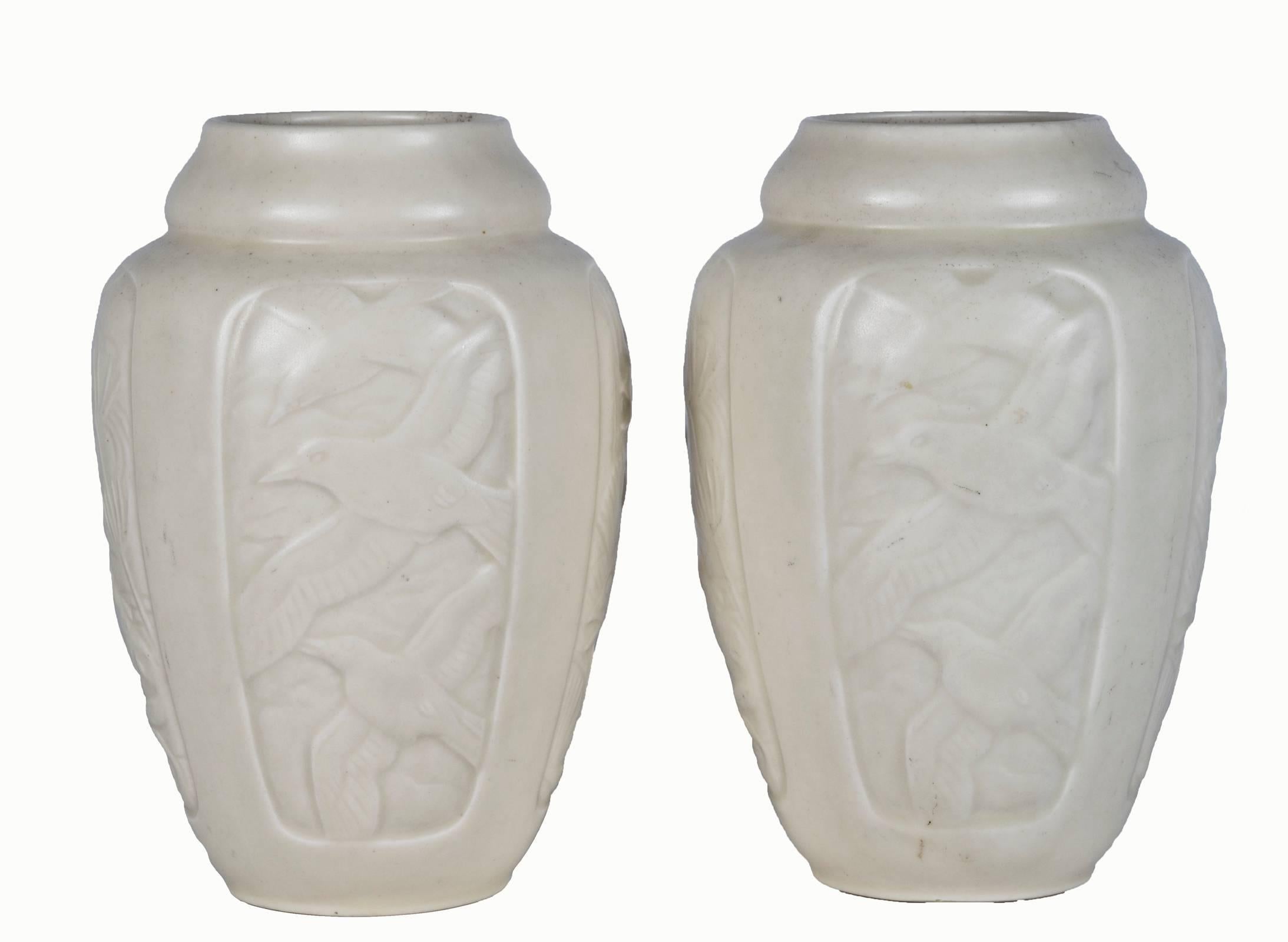 20th Century Ivory Rookwood Baluster Vases In Good Condition For Sale In Salt Lake City, UT