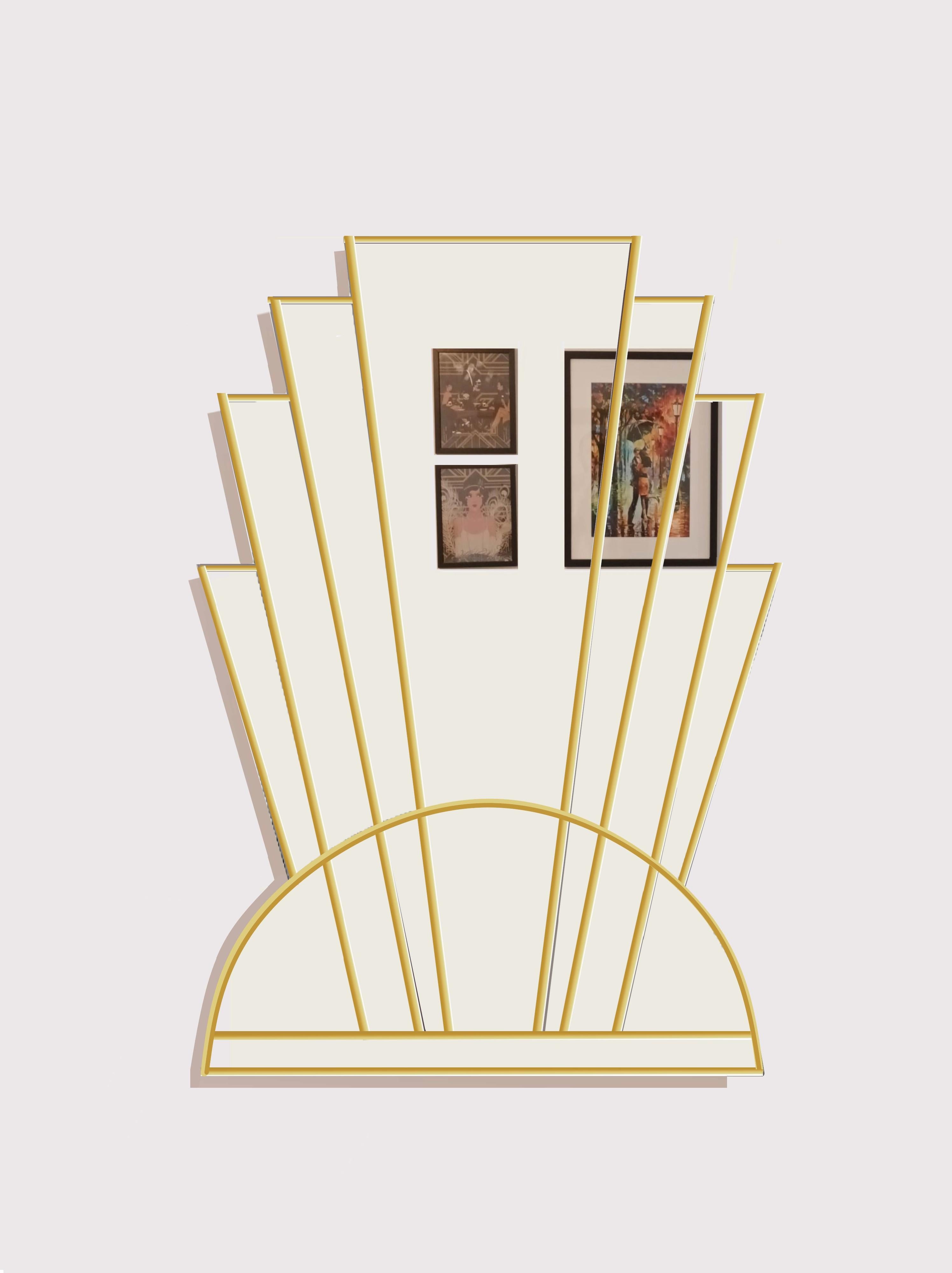 Cette annonce est pour Apollo en laiton  - Voir les autres annonces pour d'autres couleurs
Tous nos miroirs sont fabriqués à la main sur commande au Royaume-Uni.

Faites briller votre espace avec le miroir mural Apollo Art Deco. Avec son design