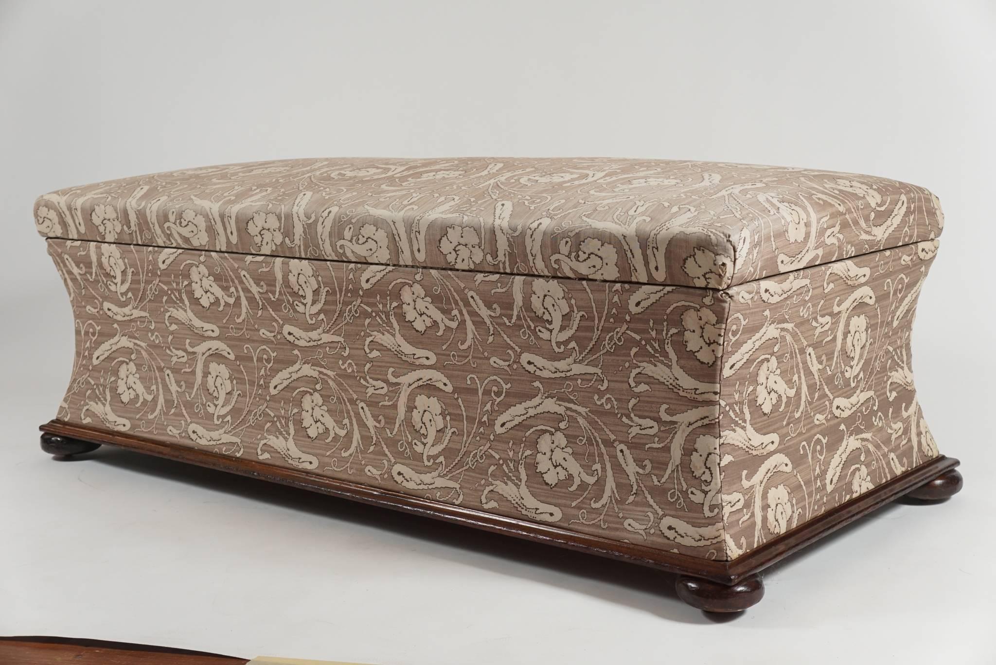 Hassock Storage Bench or Ottoman, England, circa 1850 1