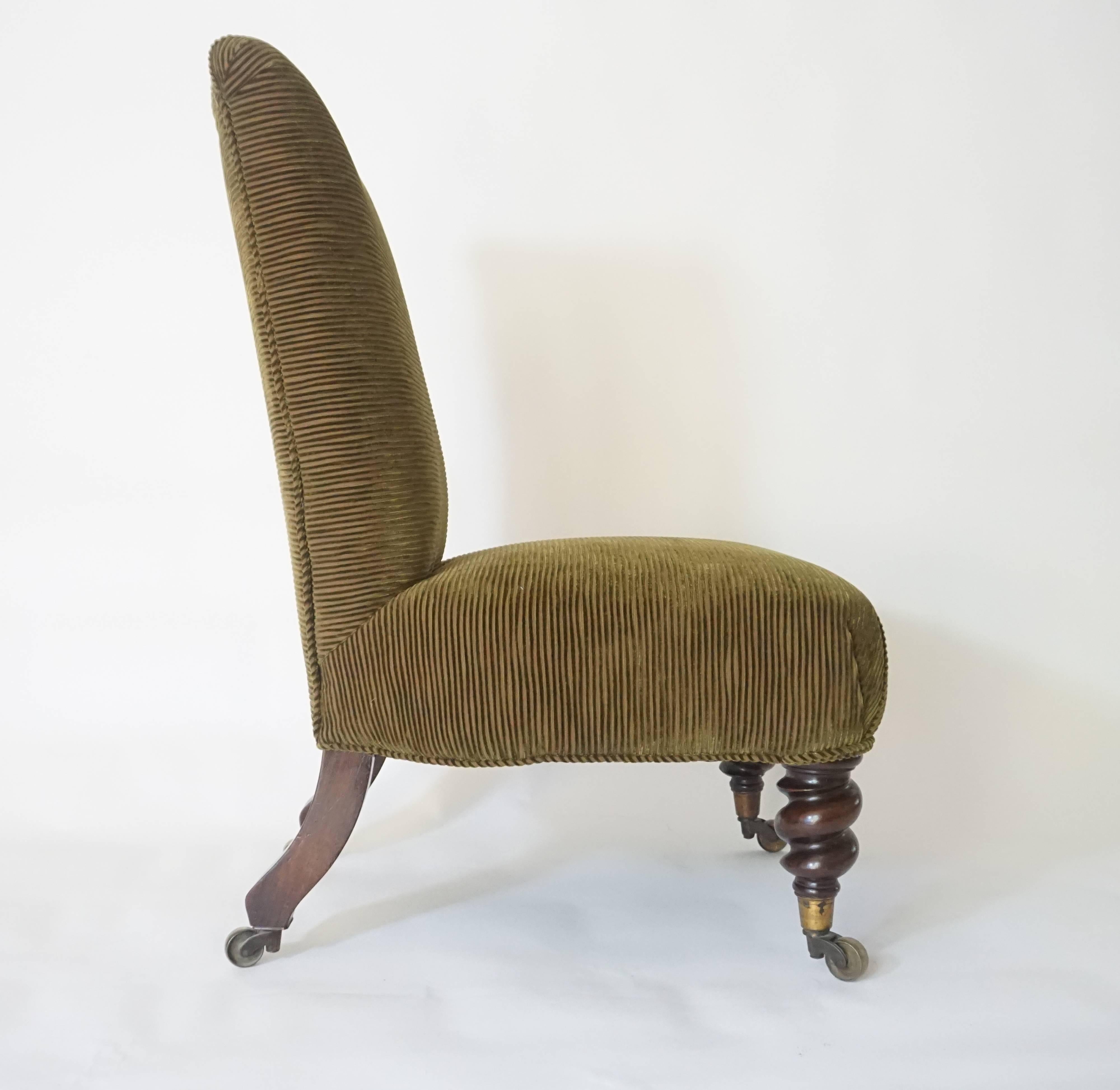 Hand-Carved Rosewood Slipper Chair, England, circa 1840 For Sale