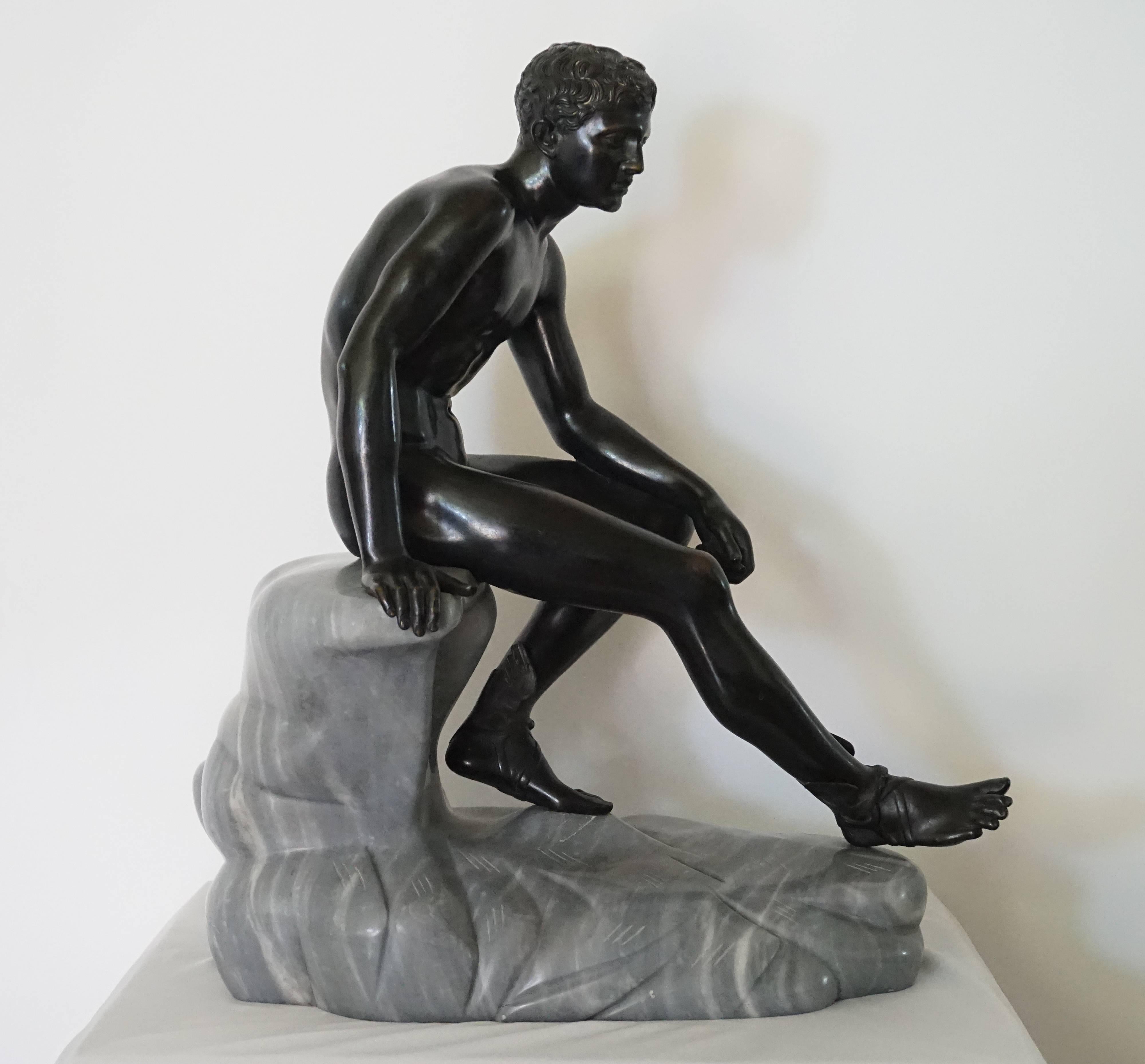 Sculpture en bronze et marbre Grand Tour du « Siège Hermès » ou « Mercure » en vente 3