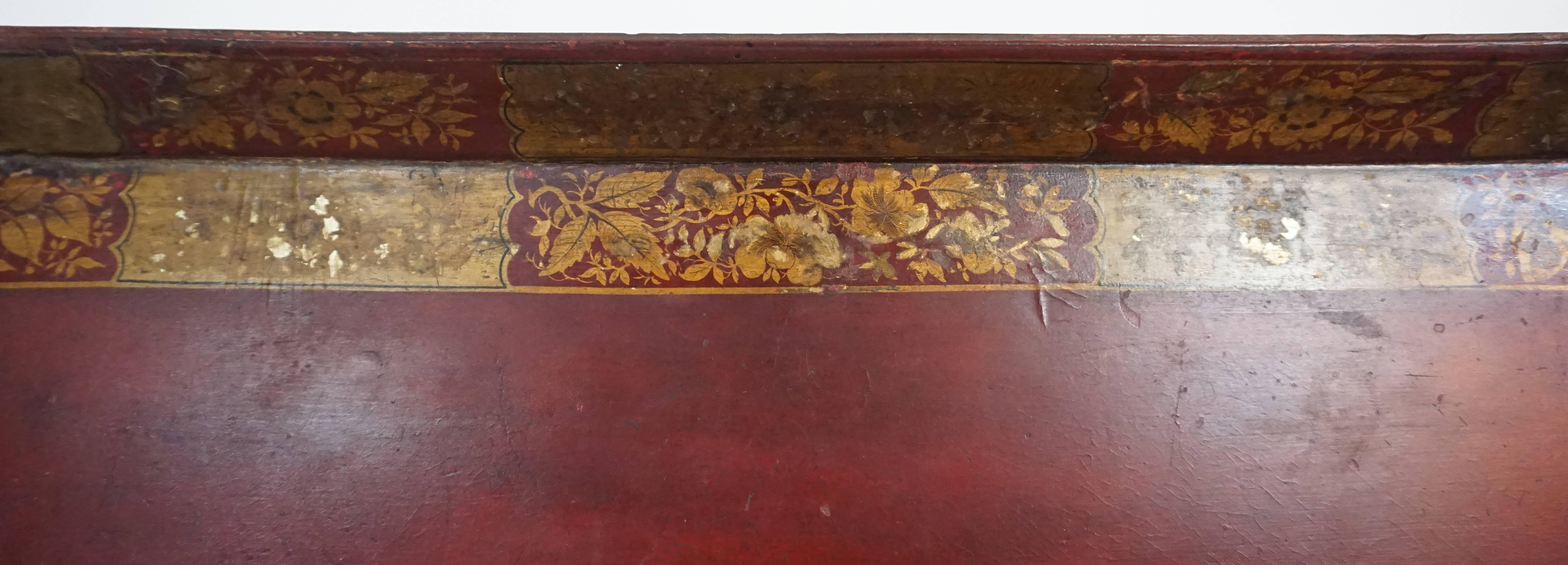 English Regency Papier Mâché Tray Top Low Table / Firescreen, circa 1810 In Fair Condition In Kinderhook, NY