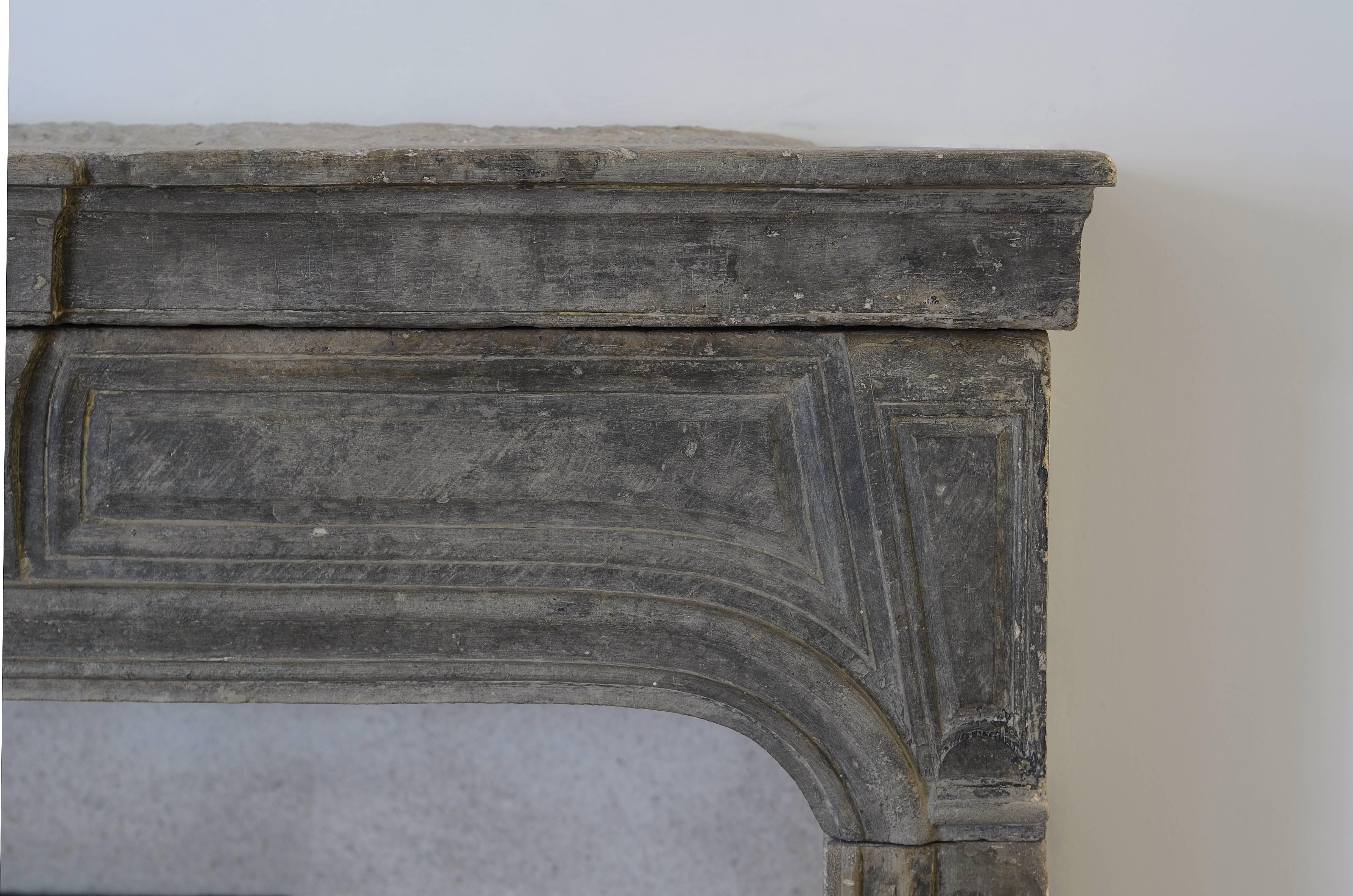 Fireplace in Its Purist Form, Antique French Louis XIV in Grey Limestone 3