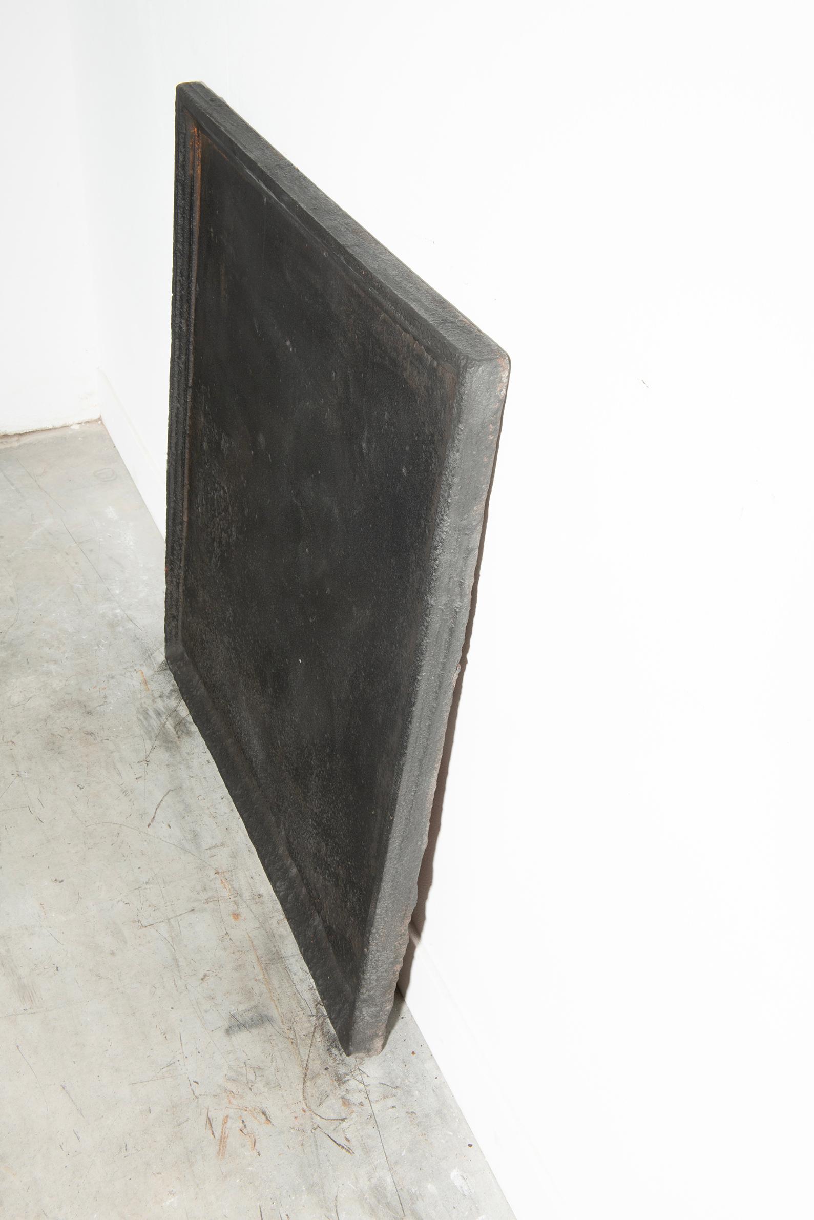 18th Century and Earlier Antique Cast Iron Fireback / Backsplash For Sale