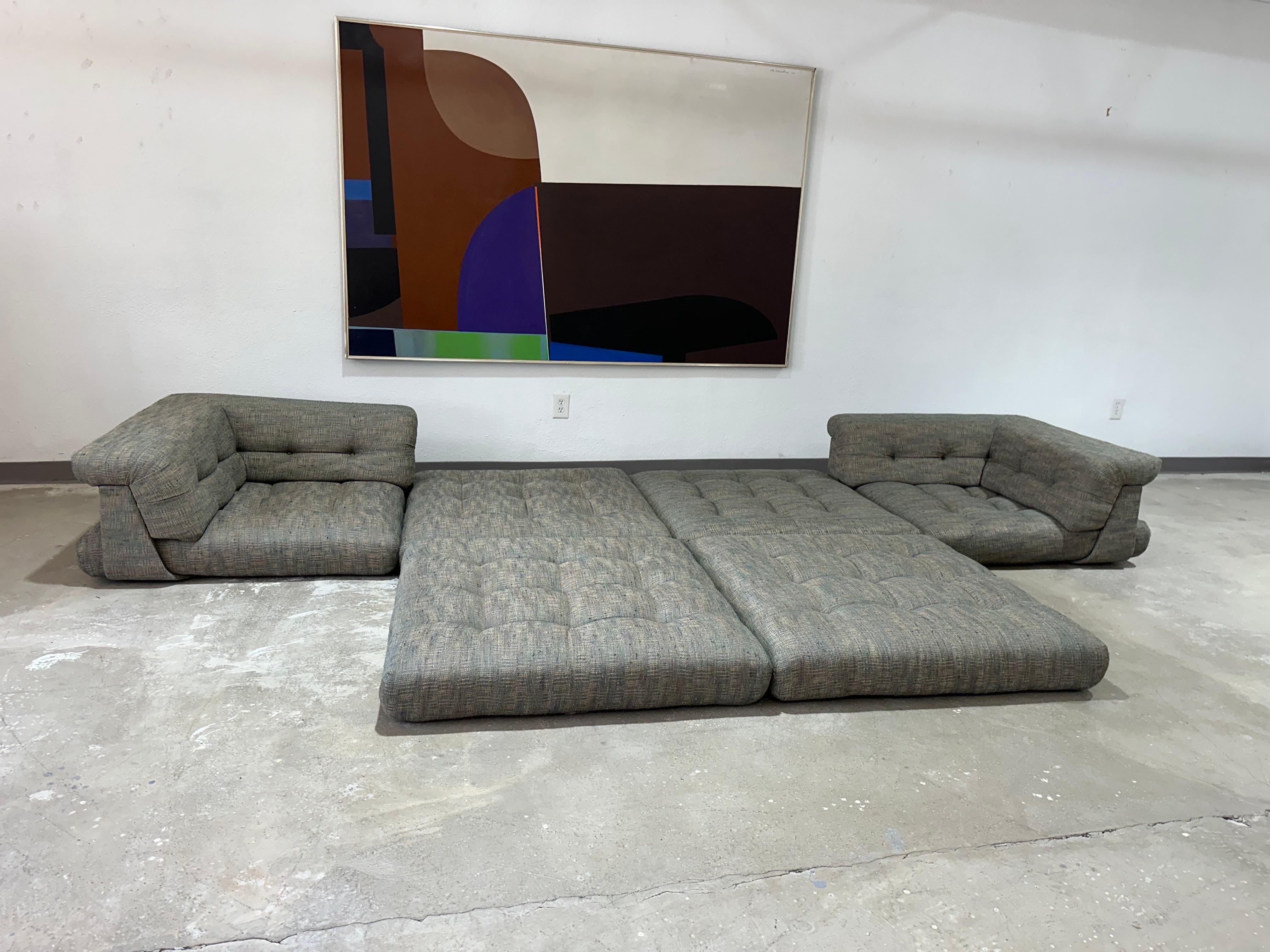 1st Edition Mah Jong Modular Sofa by Hans Hopfer for Roche Bobois c.1975 In Good Condition For Sale In Lutz, FL
