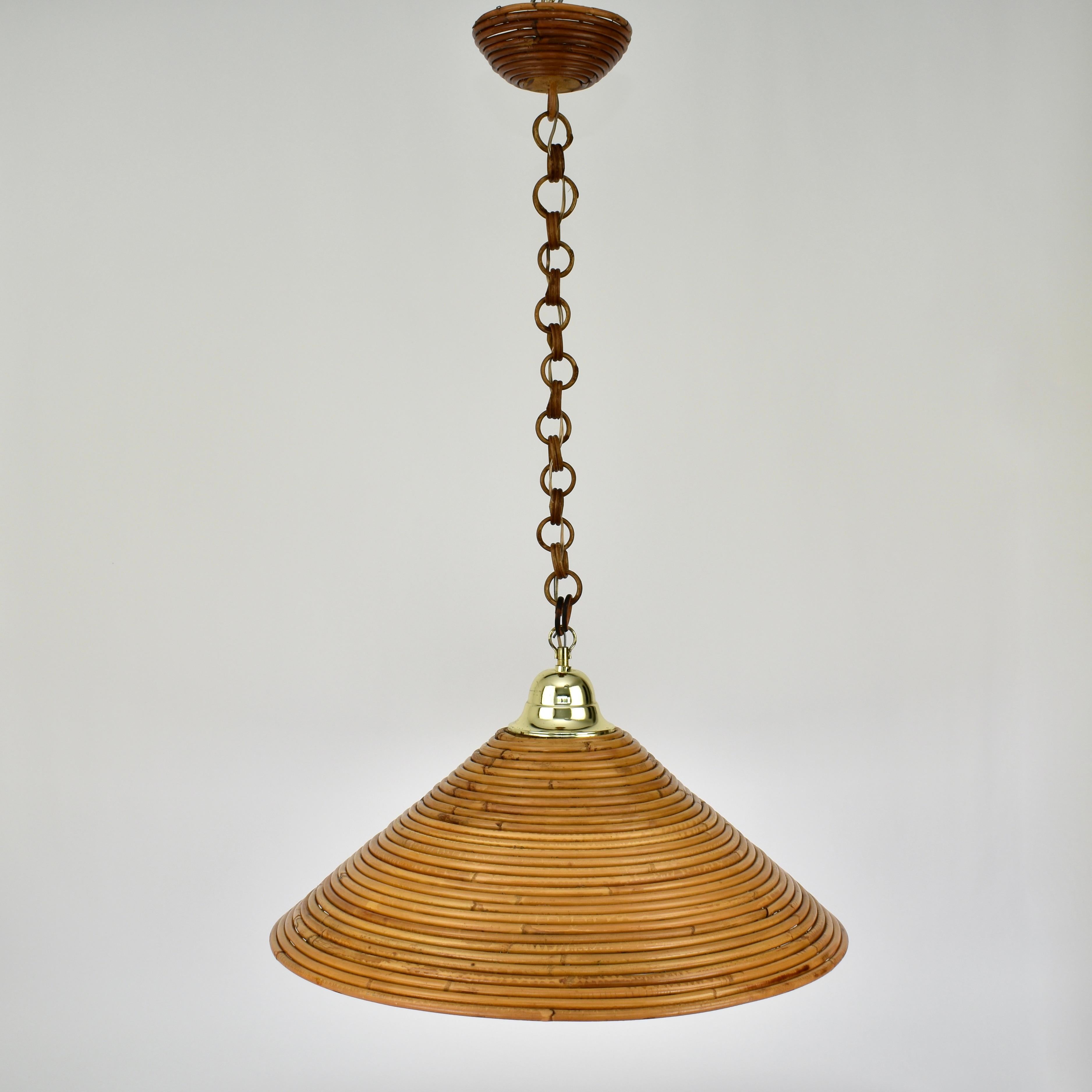 Mid-Century Modern 1950s Italian Rattan Pendant Light Attributed to Vivai Del Sud For Sale