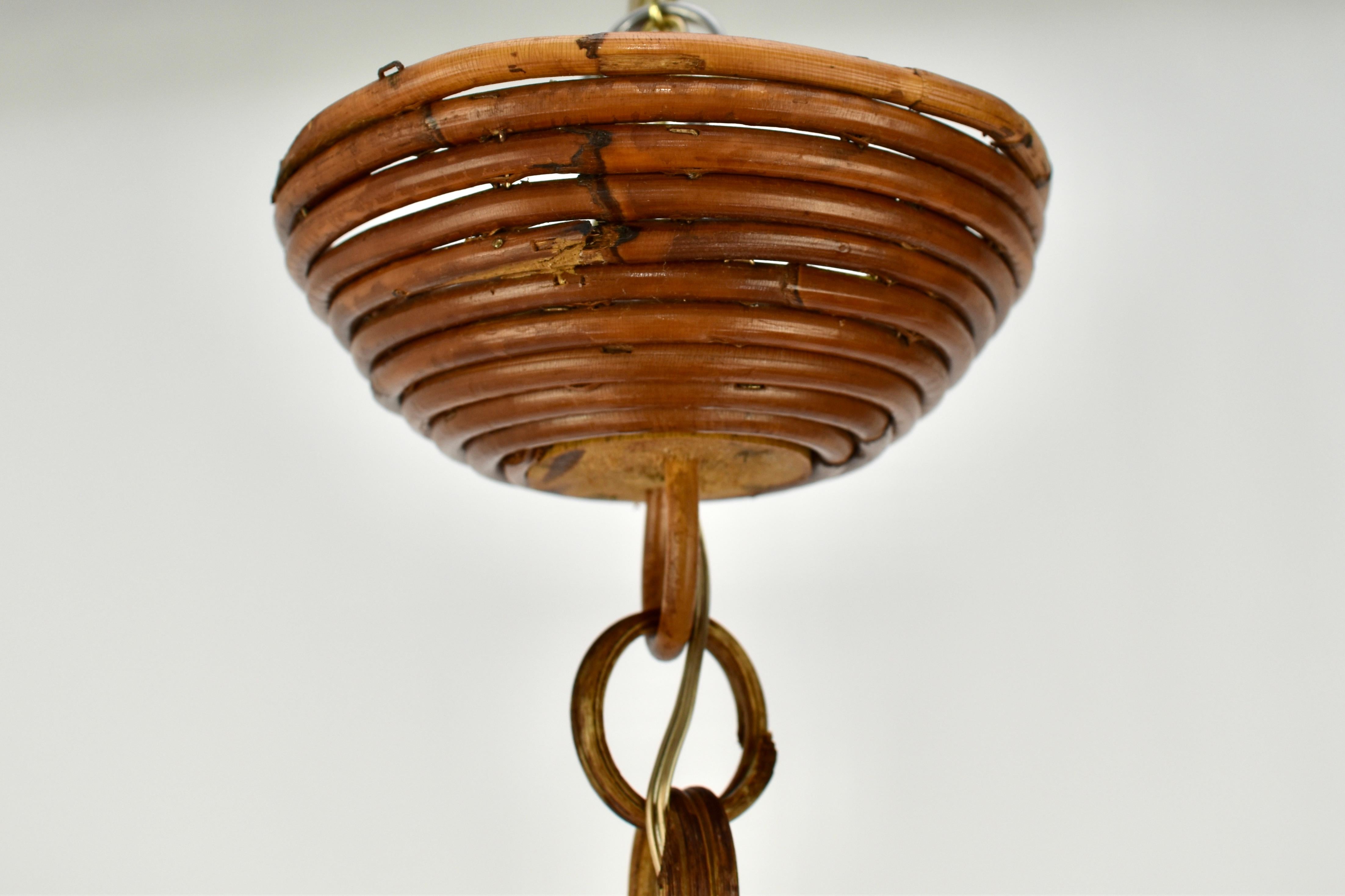 Metal 1950s Italian Rattan Pendant Light Attributed to Vivai Del Sud For Sale