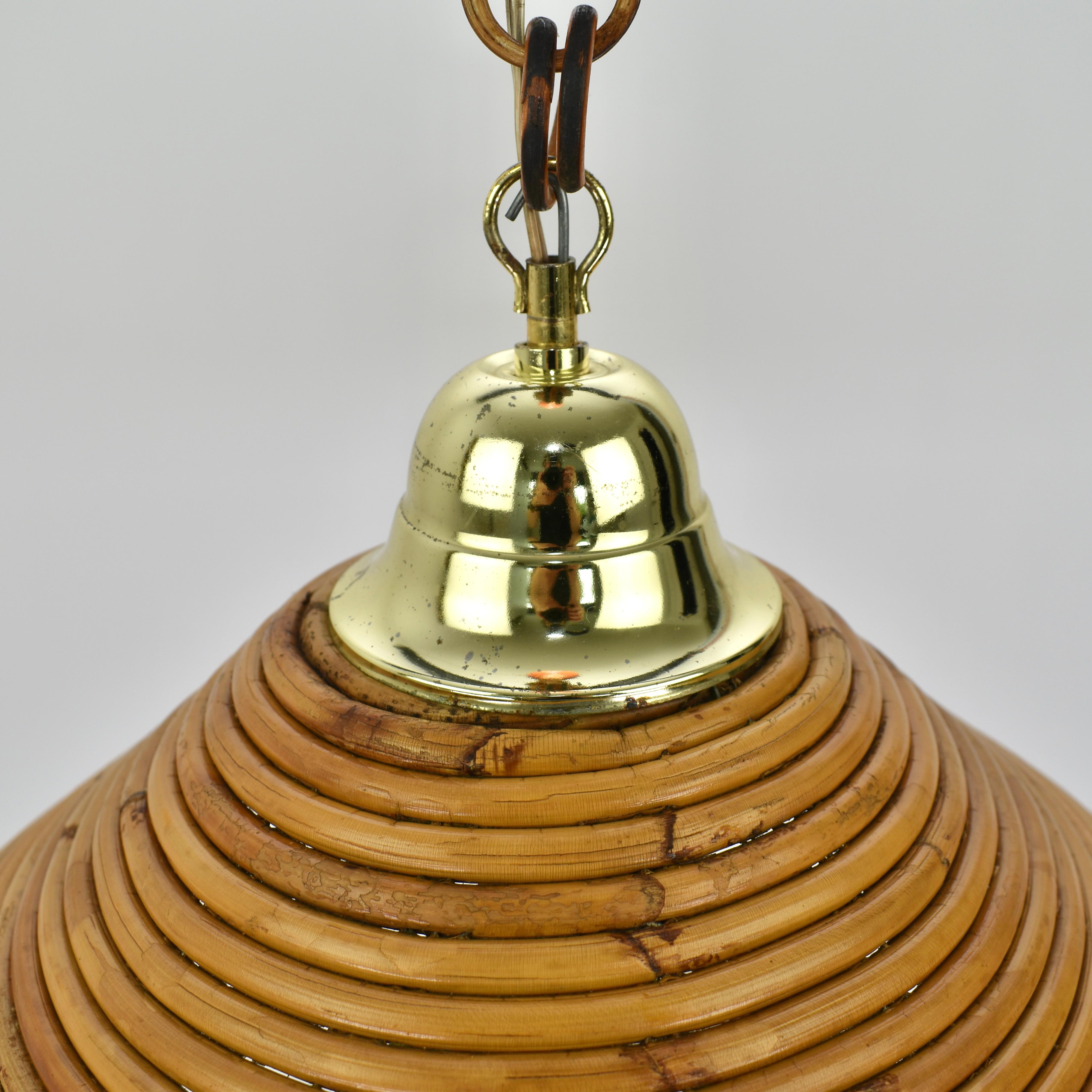 Mid-20th Century 1950s Italian Rattan Pendant Light Attributed to Vivai Del Sud For Sale