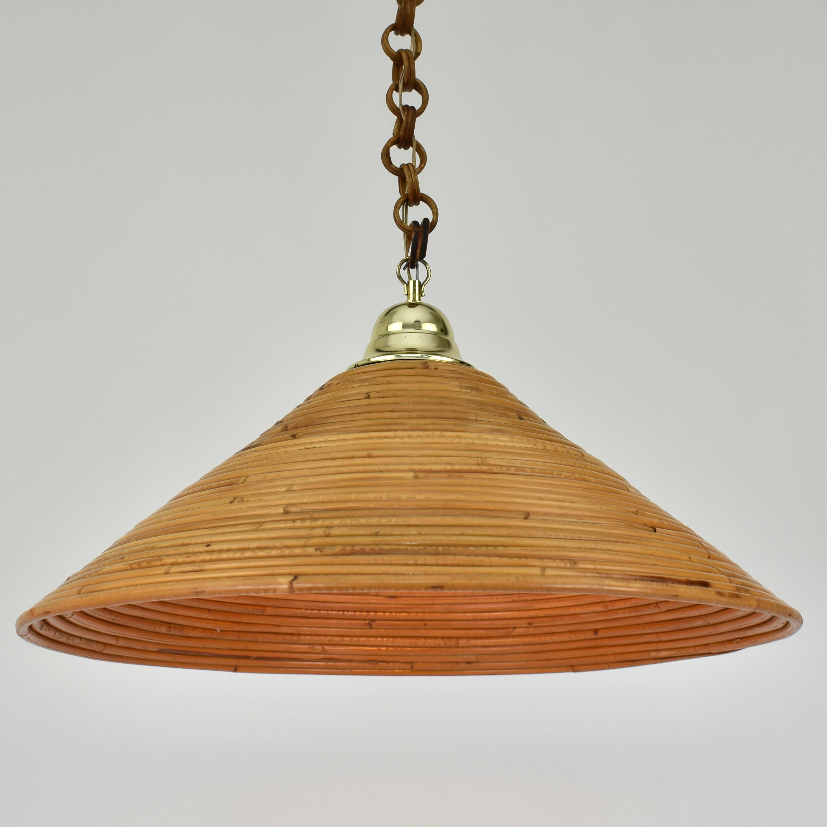 1950s Italian Rattan Pendant Light Attributed to Vivai Del Sud For Sale 2
