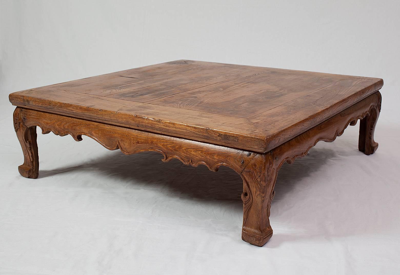 Carved Rare Qianlong Qing Dynasty Convertible Table with Four Stools 18th Century For Sale