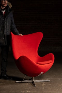 Vintage After-Arne Jacobsen “Egg” Chair in Red Upholstery