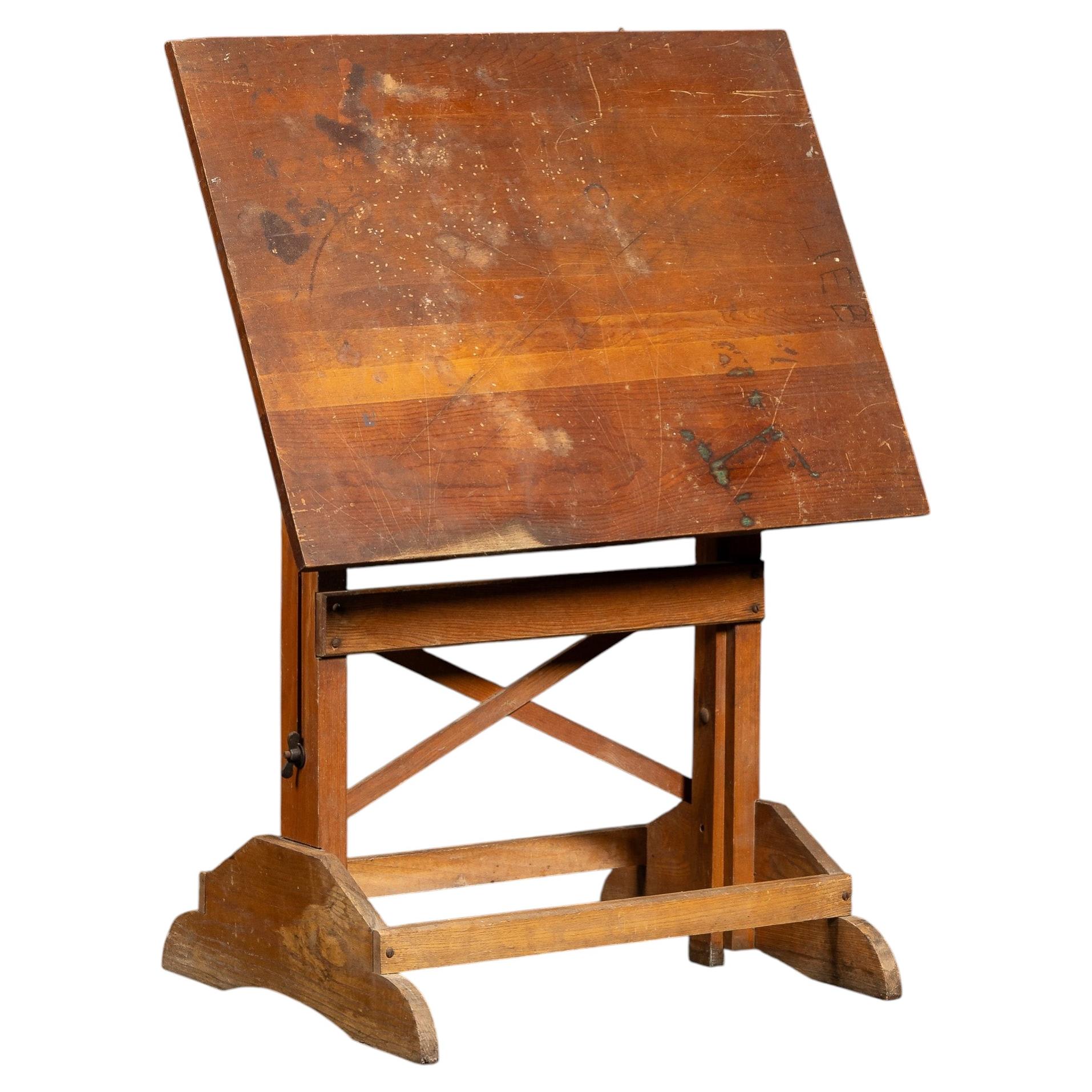 Do architects still use drafting tables?