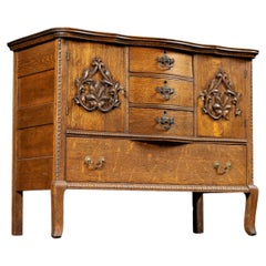 Early 20th Century Quartersawn Wooden Serving Cabinet