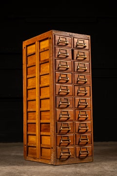1930s Remington Rand Guardsman 20-Drawer Oak Card Catalog Cabinet