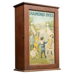 Early 20th Century Diamond Dyes Point-of-Sale Mercantile Cabinet