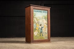 Early 20th Century Diamond Dyes Point-of-Sale Mercantile Cabinet