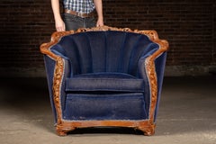 Poltrona vintage in velluto blu in stile provenzale francese