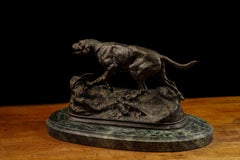P.J. Mêne Bronze Bird Dog Statue, Reproduction Cast