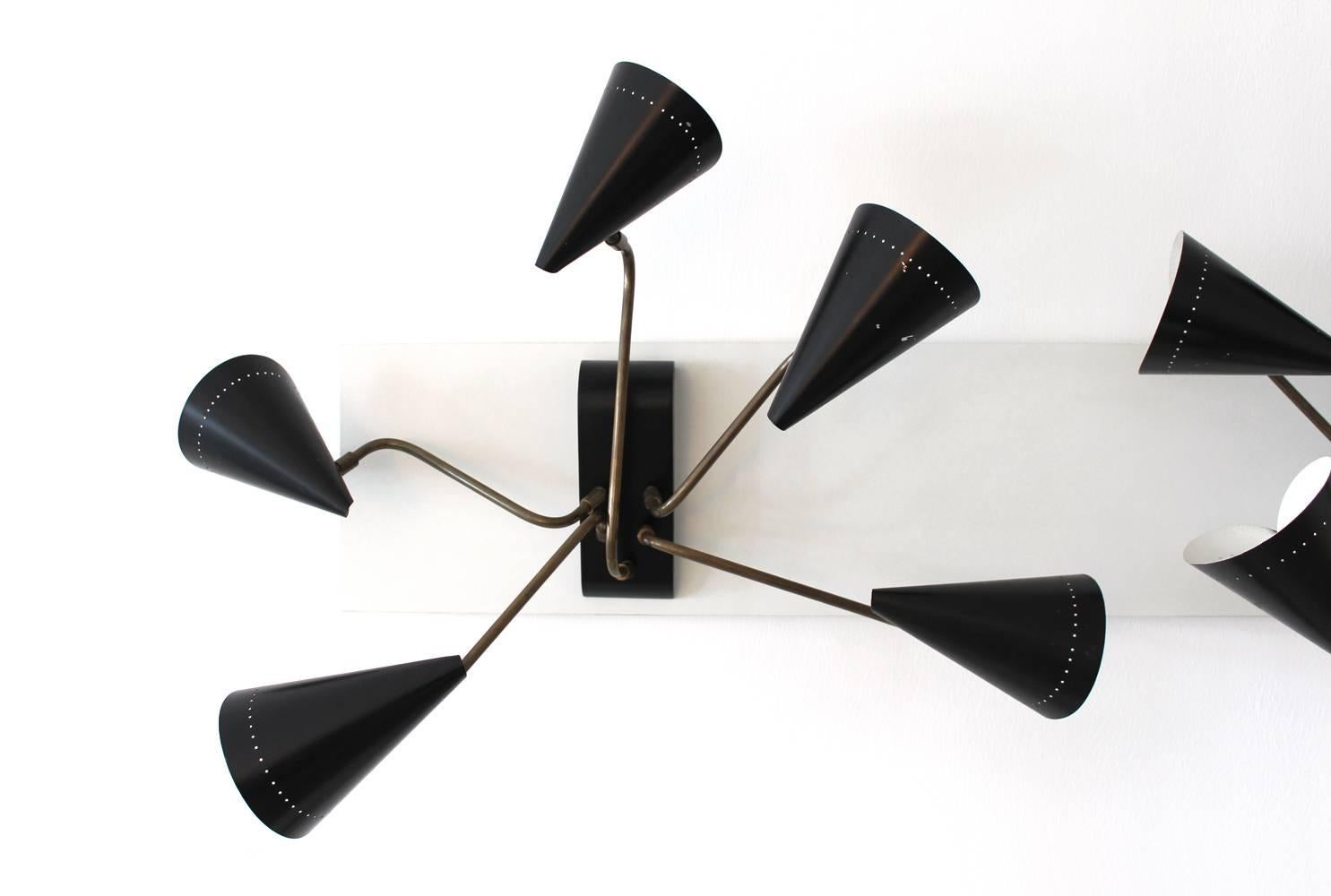 French Five-Arm Wall Lights Set of Three, 1950 In Excellent Condition For Sale In Berlin, DE