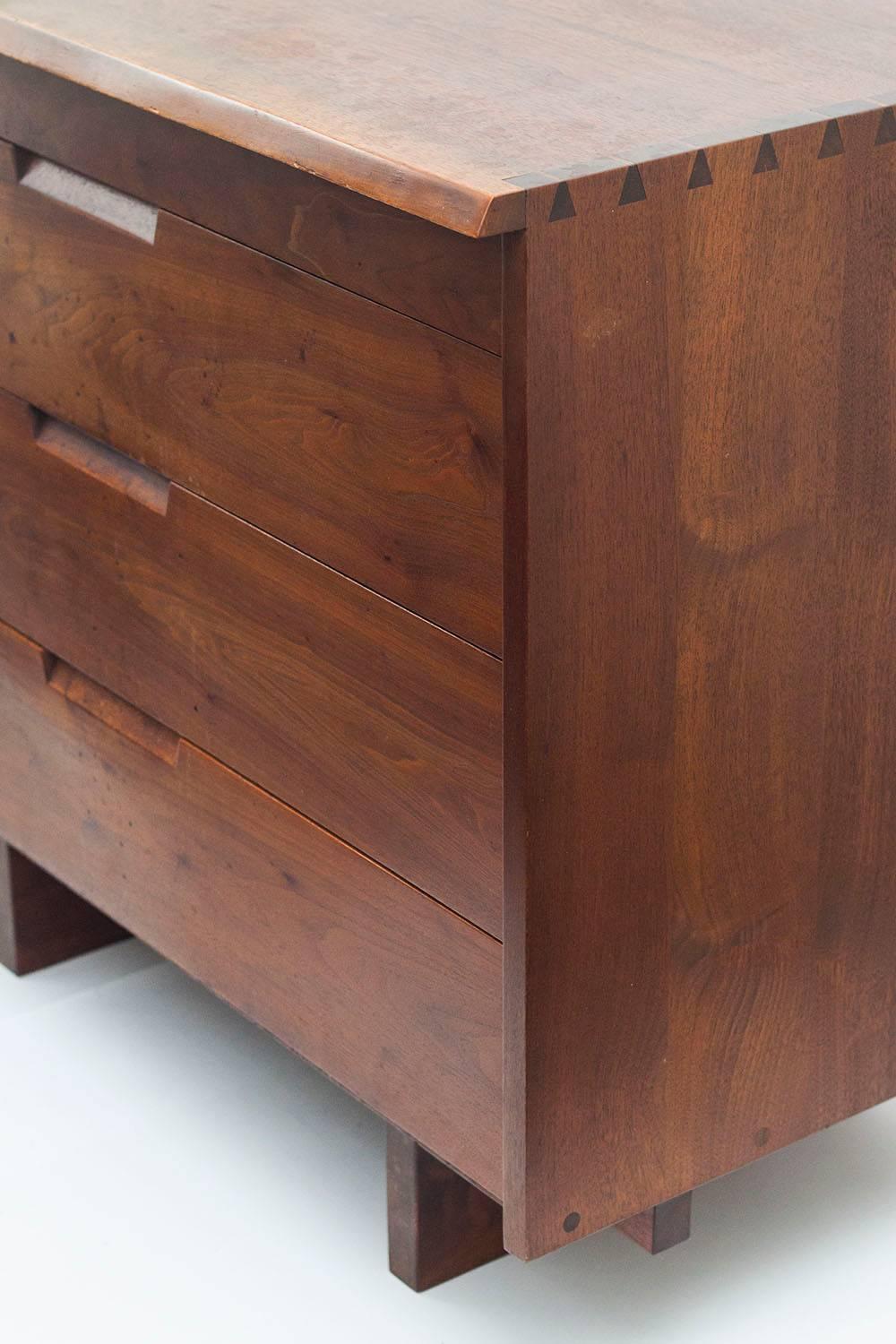 Pair of Nakashima Dressers In Excellent Condition For Sale In New York, NY