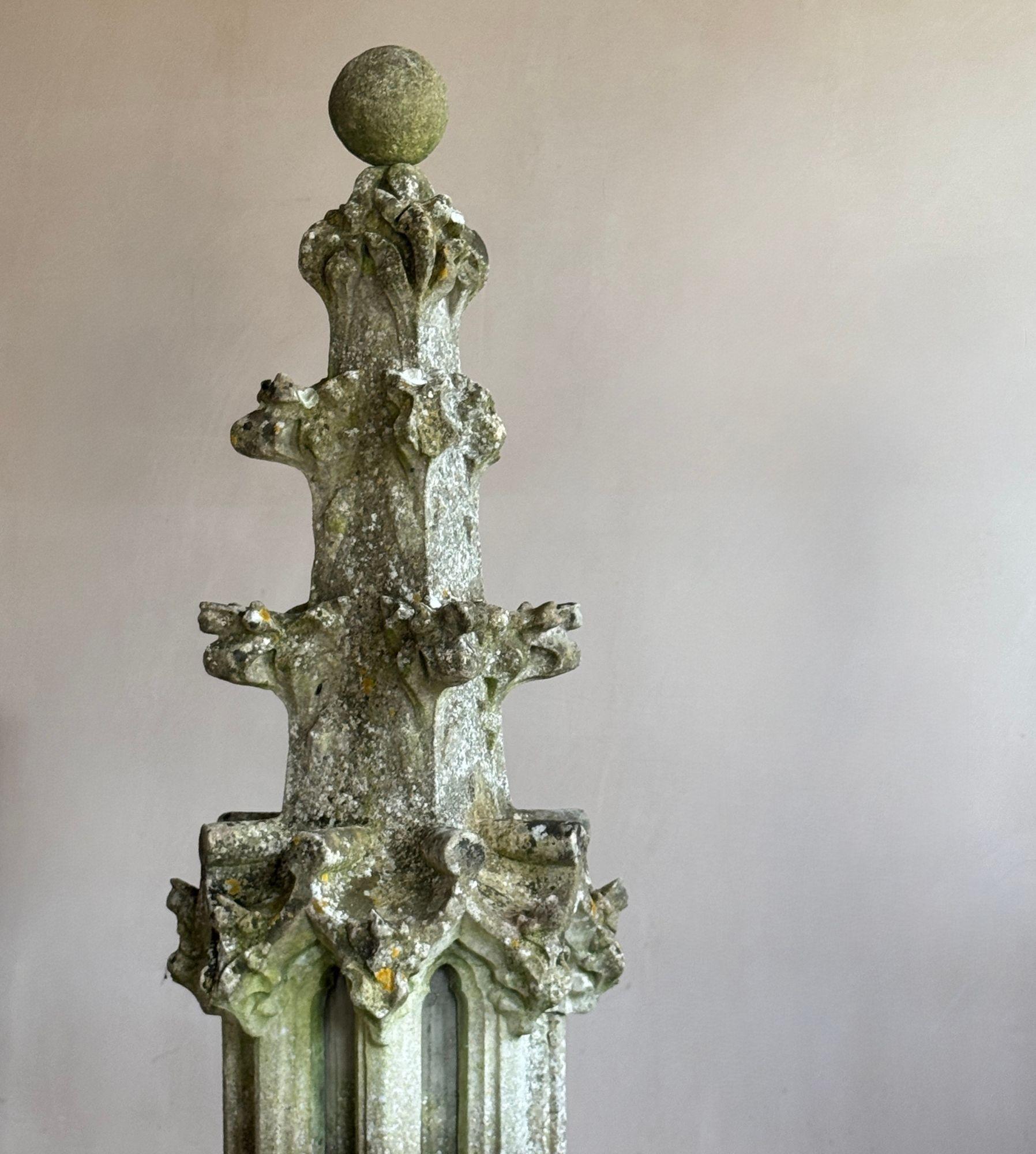 18thC limestone spire In Good Condition For Sale In Grange-Over-Sands, GB