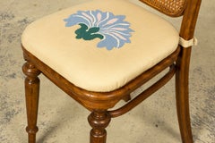 Set di 10 sedie da pranzo austriache Thonet in legno curvato e vimini della fine del XIX secolo