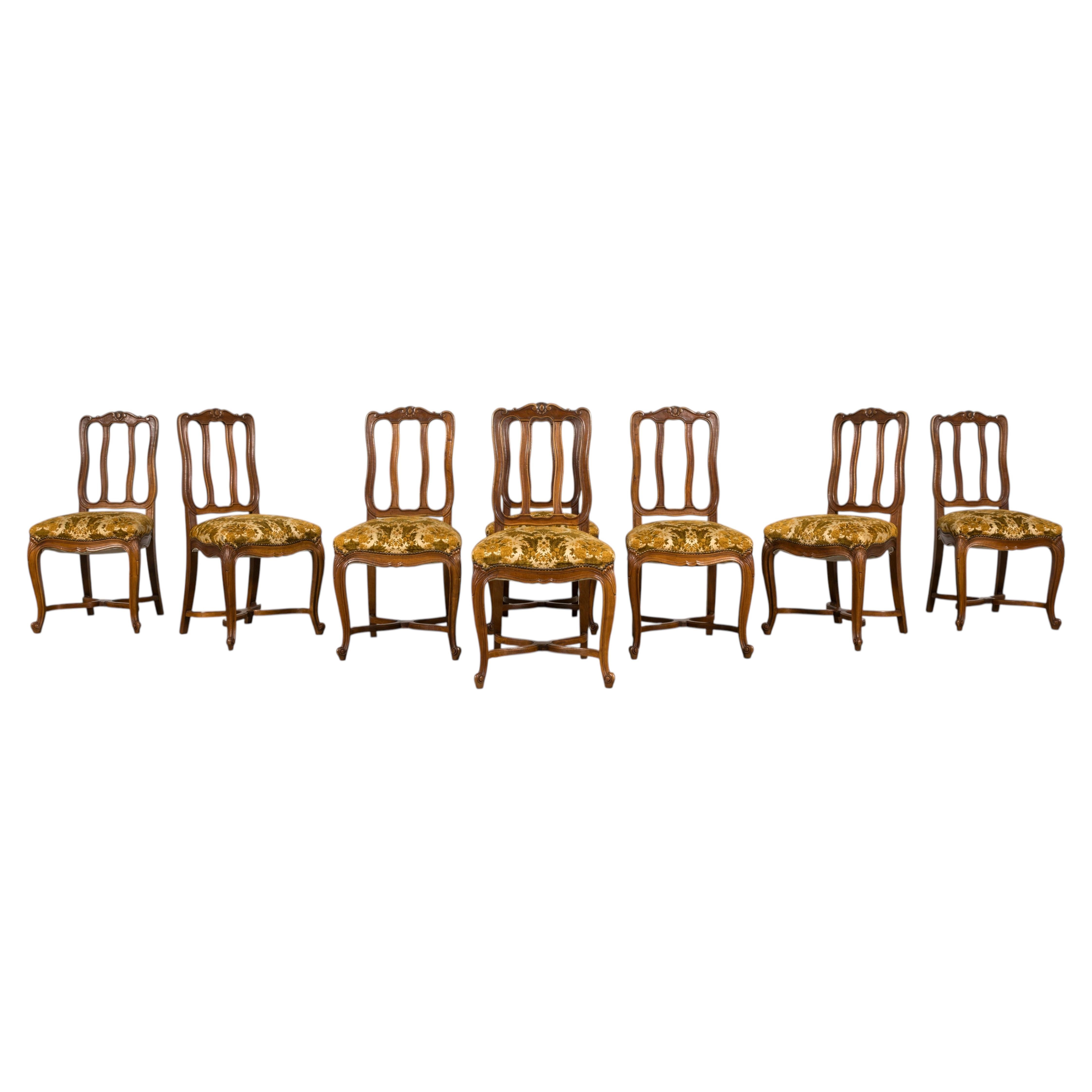Set of 8 Early 20th Century French Louis XV Style Walnut Dining Chairs For Sale