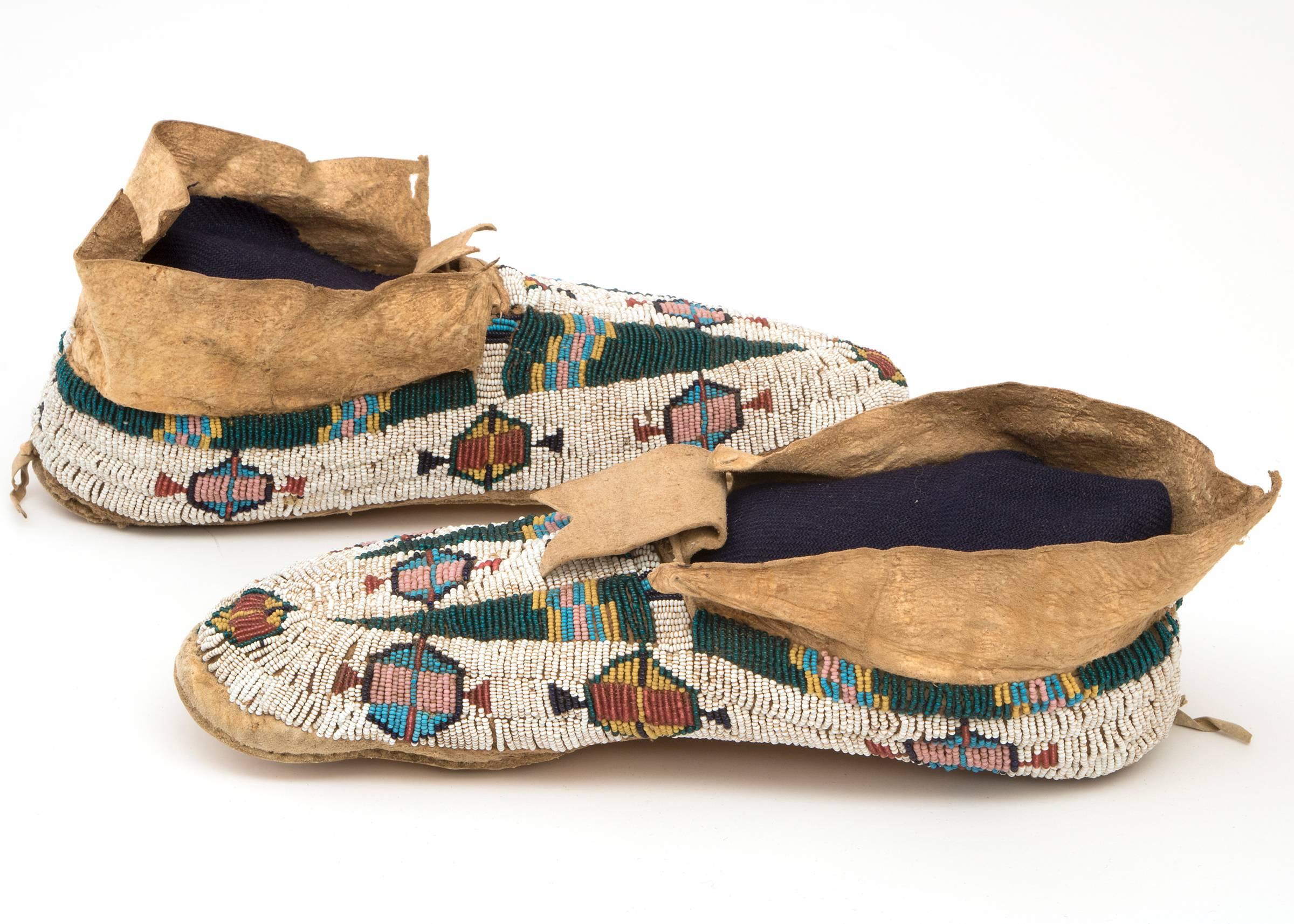 Hide Antique Native American Pictorial Beaded Moccasins, Cheyenne, 19th Century