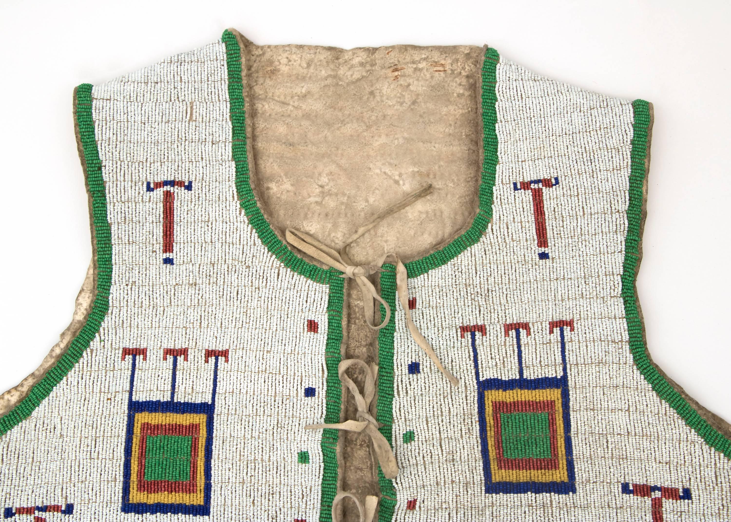 Antique Native American Beaded Vest, Sioux (Plains), 19th Century In Excellent Condition In Denver, CO
