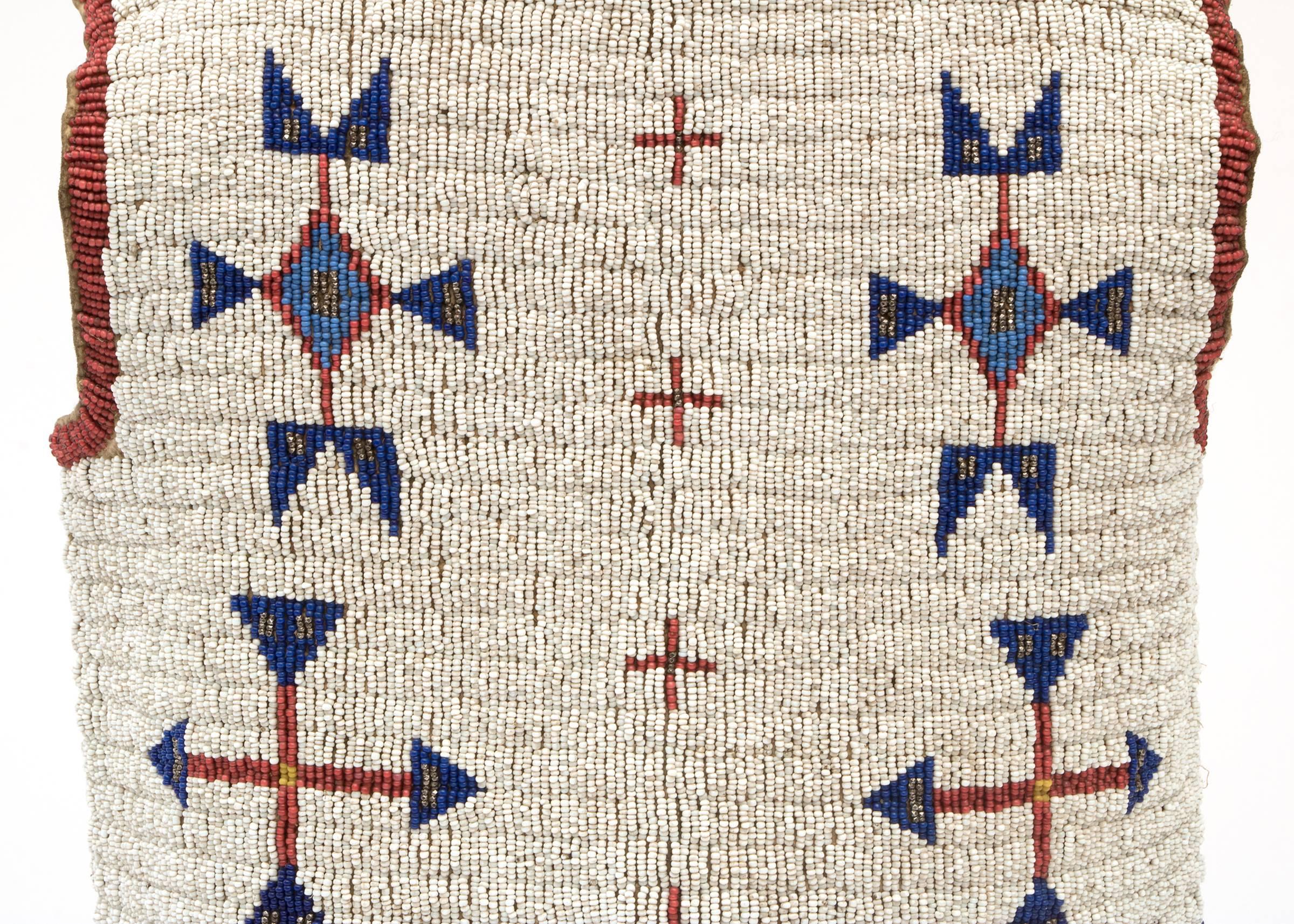 Antique Native American Beaded Child's Vest, Sioux (Plains Indian), 19th Century 2