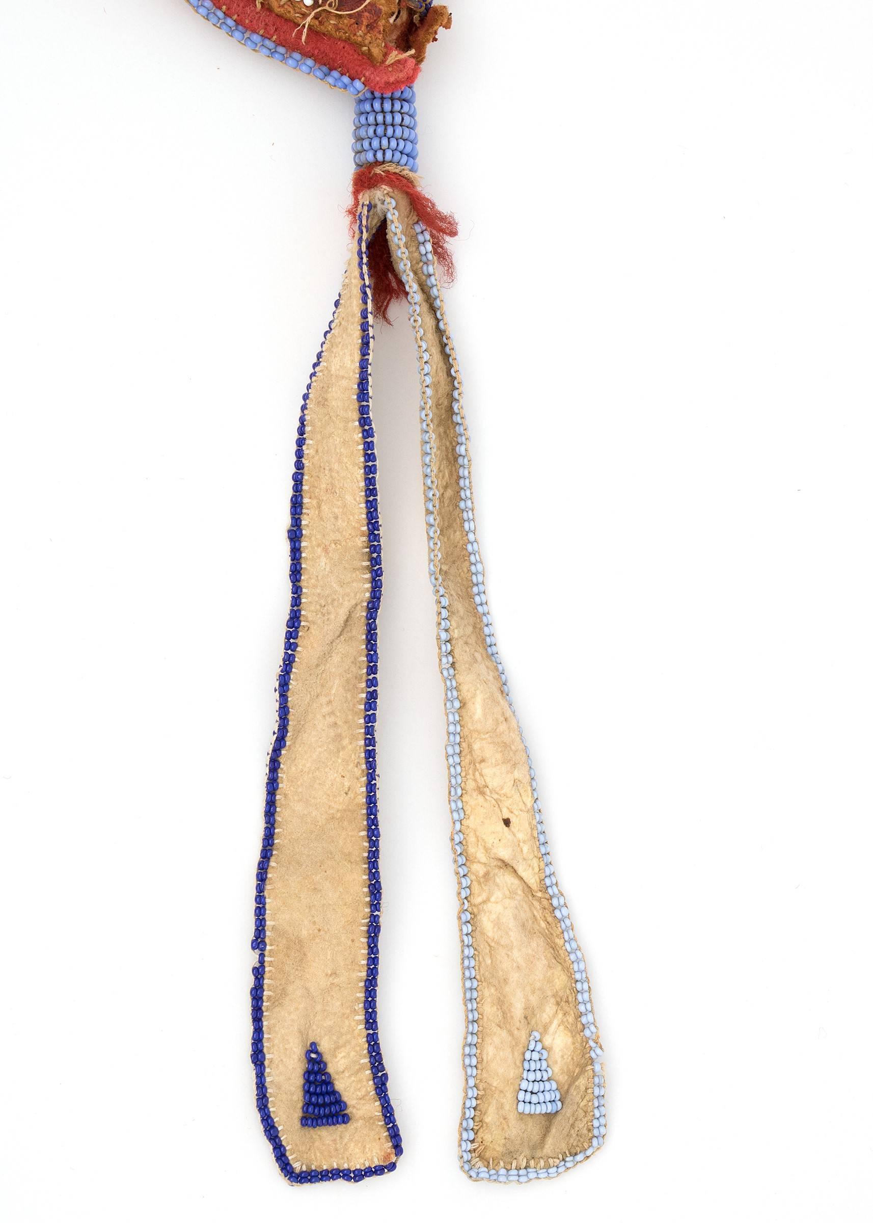 Crow Perlenmesser-Etui, antik, Indigene Kunst (Nord-/Südamerika), um 1870 (Perlenbesetzt) im Angebot