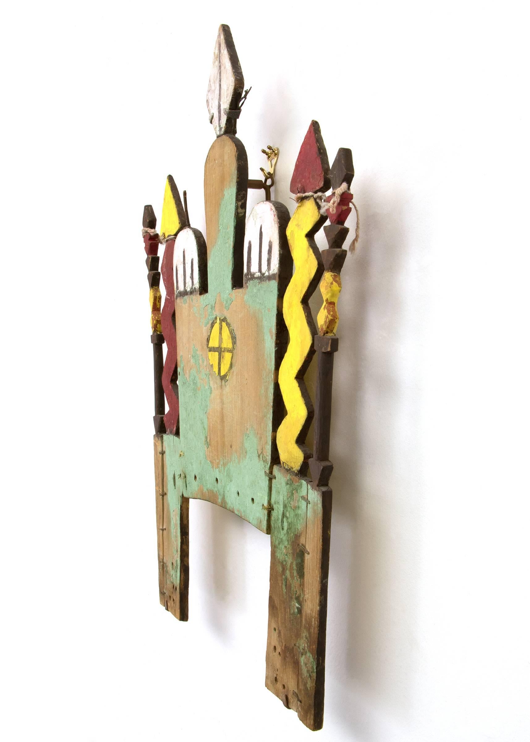 A remarkable early tableta, or headdress, constructed of cottonwood, carved and painted. Created by a Hopi in the late 19th century.

Custom display stand is included.

The Hopi tribe, now a sovereign nation, is located in Northeastern Arizona