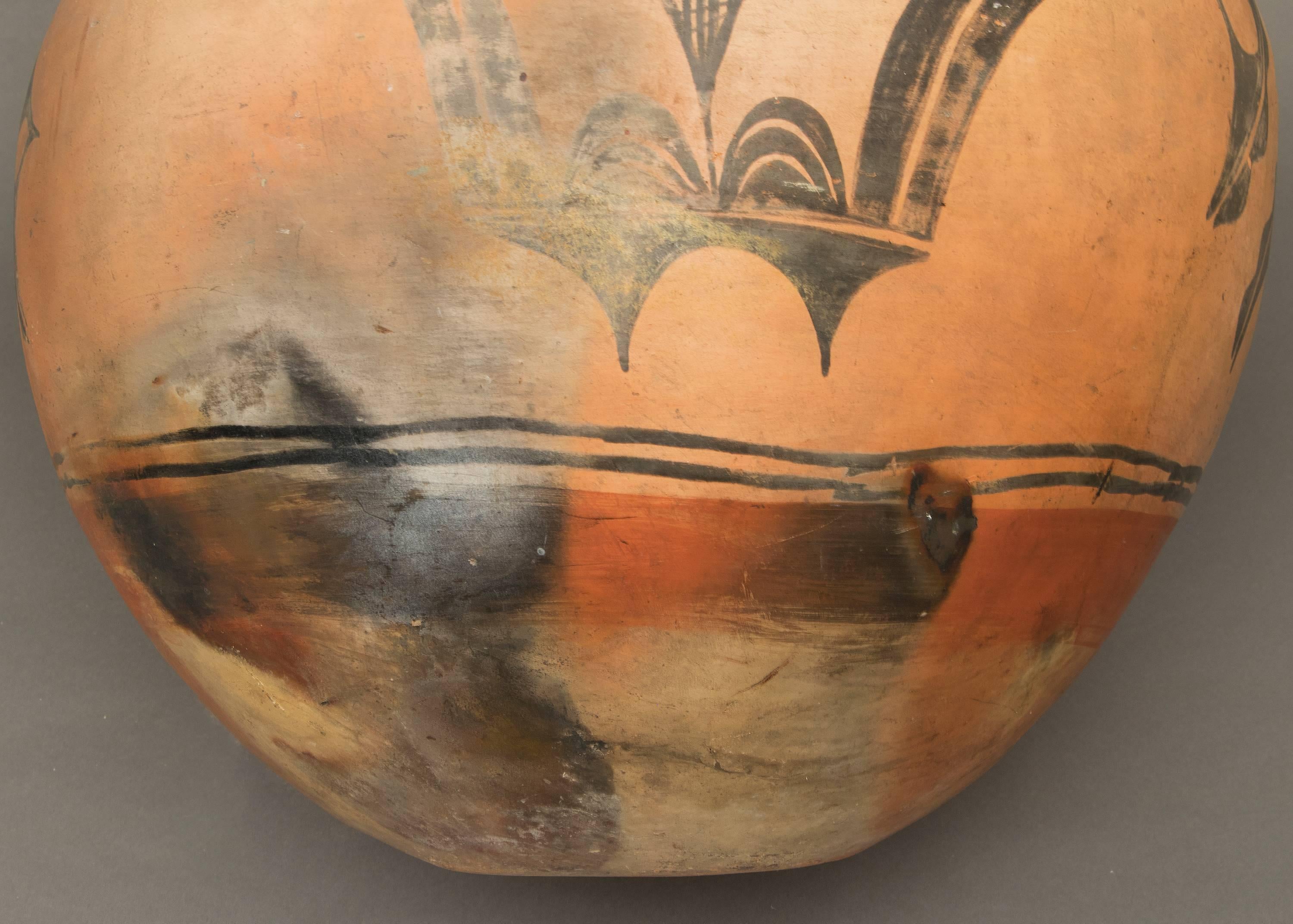 Large Antique Native American Pottery Jar, Santo Domingo Pueblo, circa 1900 In Good Condition In Denver, CO