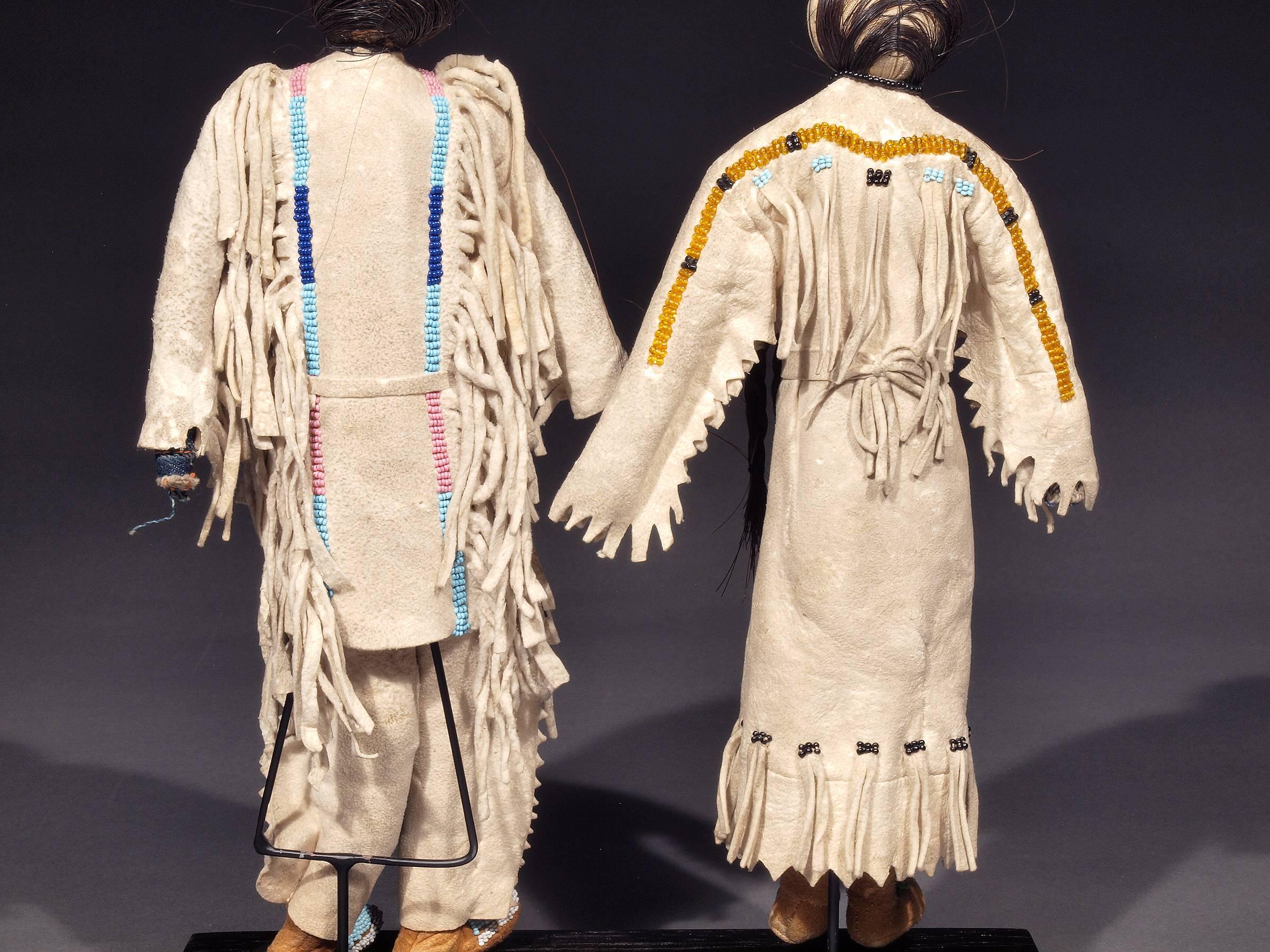 Native American Pair of Dolls - Sioux, 19th Century 3
