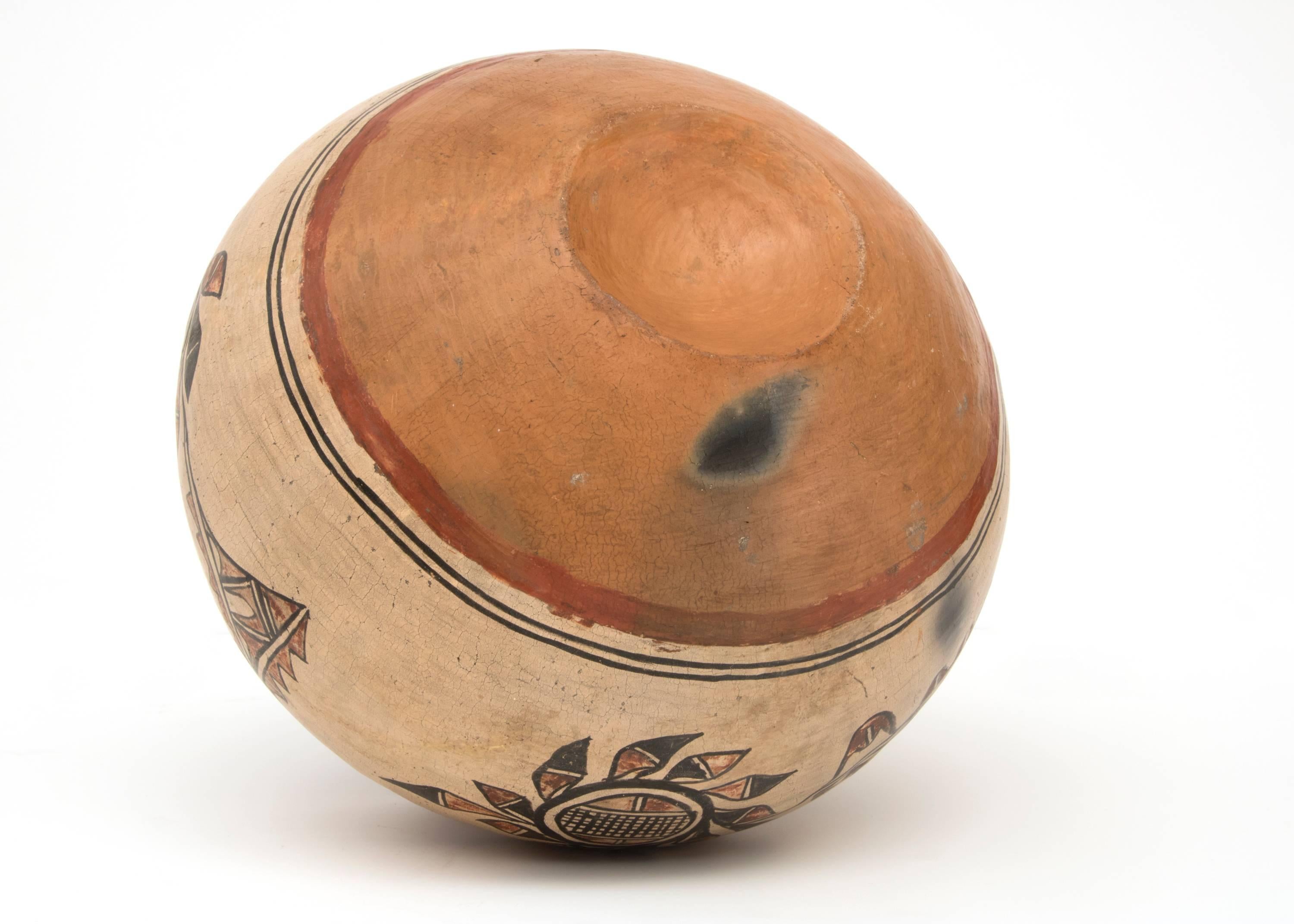 Earthenware Antique Native American Pottery Jar, San Ildefonso Pueblo, 19th Century