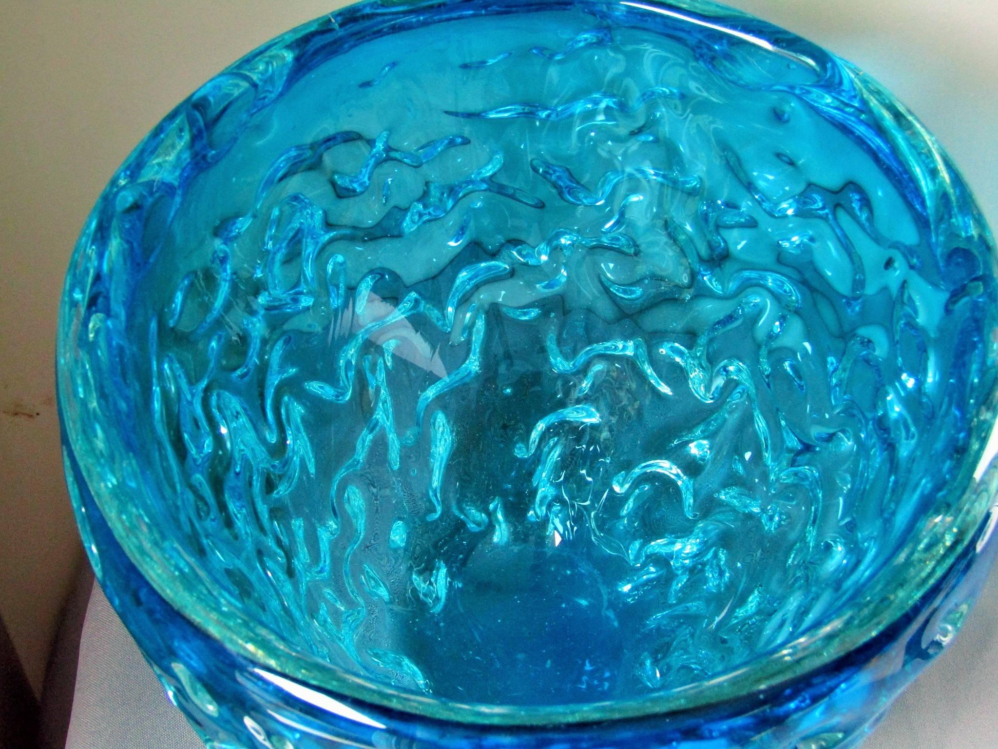 Italian Midcentury Centerpiece Bowl Vase Champagne Cooler Blue Murano Glass, Italy, 1960