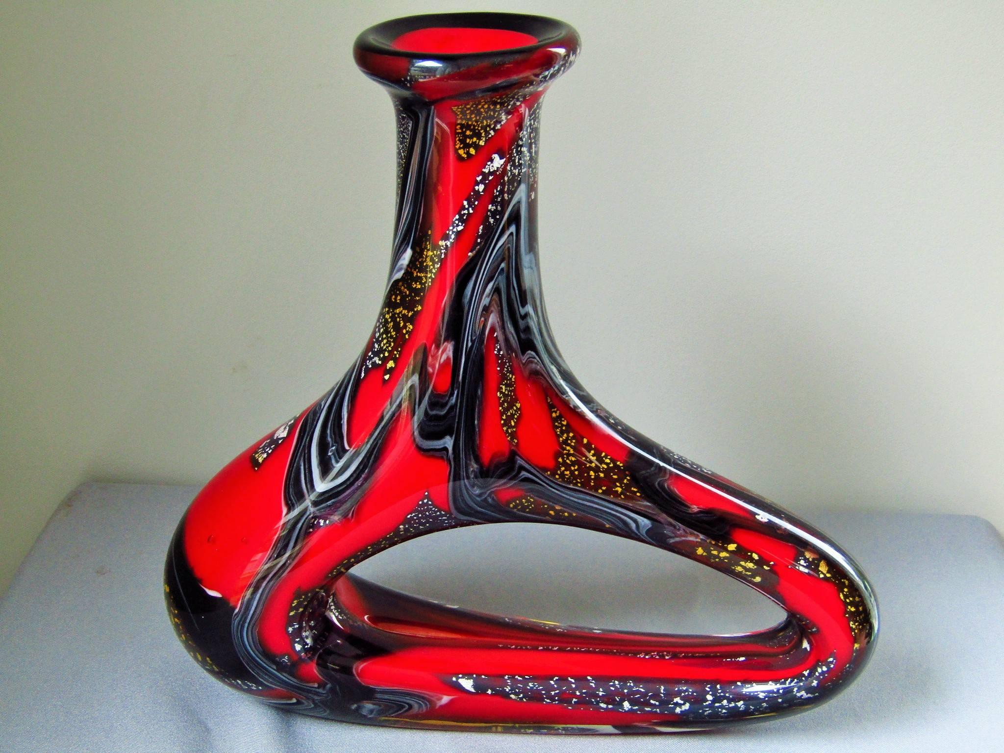 Blown Glass Mid-Century Murano Vase, Italy, 1960s