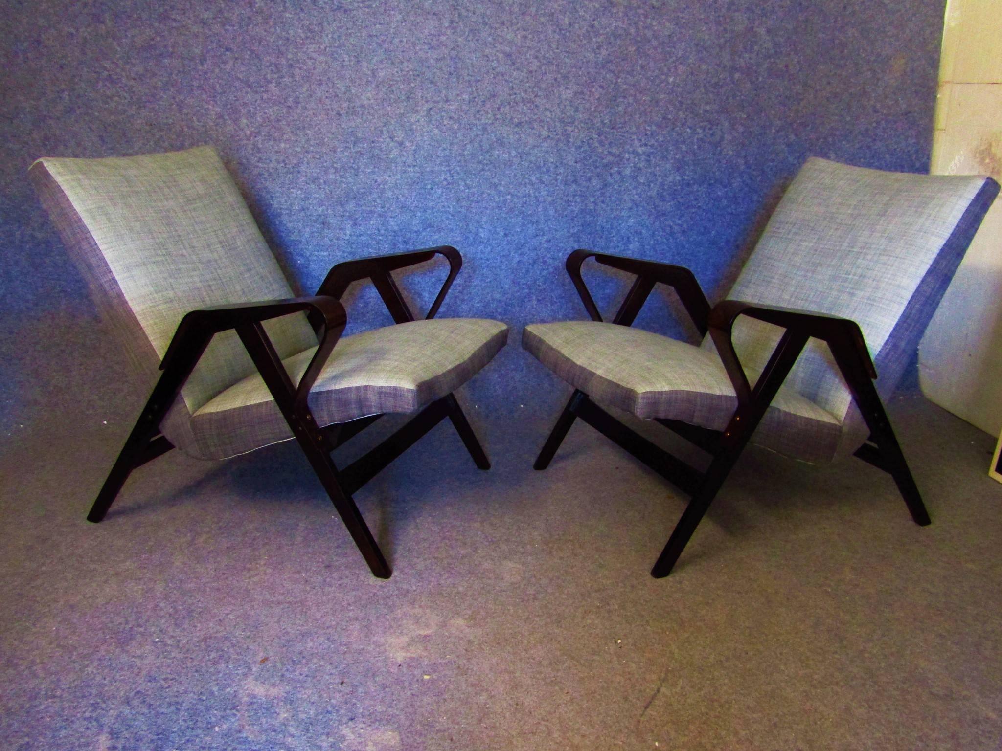 Tchèque Paire de fauteuils pliés du milieu du siècle dernier par Tatra Nabytok, République tchèque, années 1950 en vente