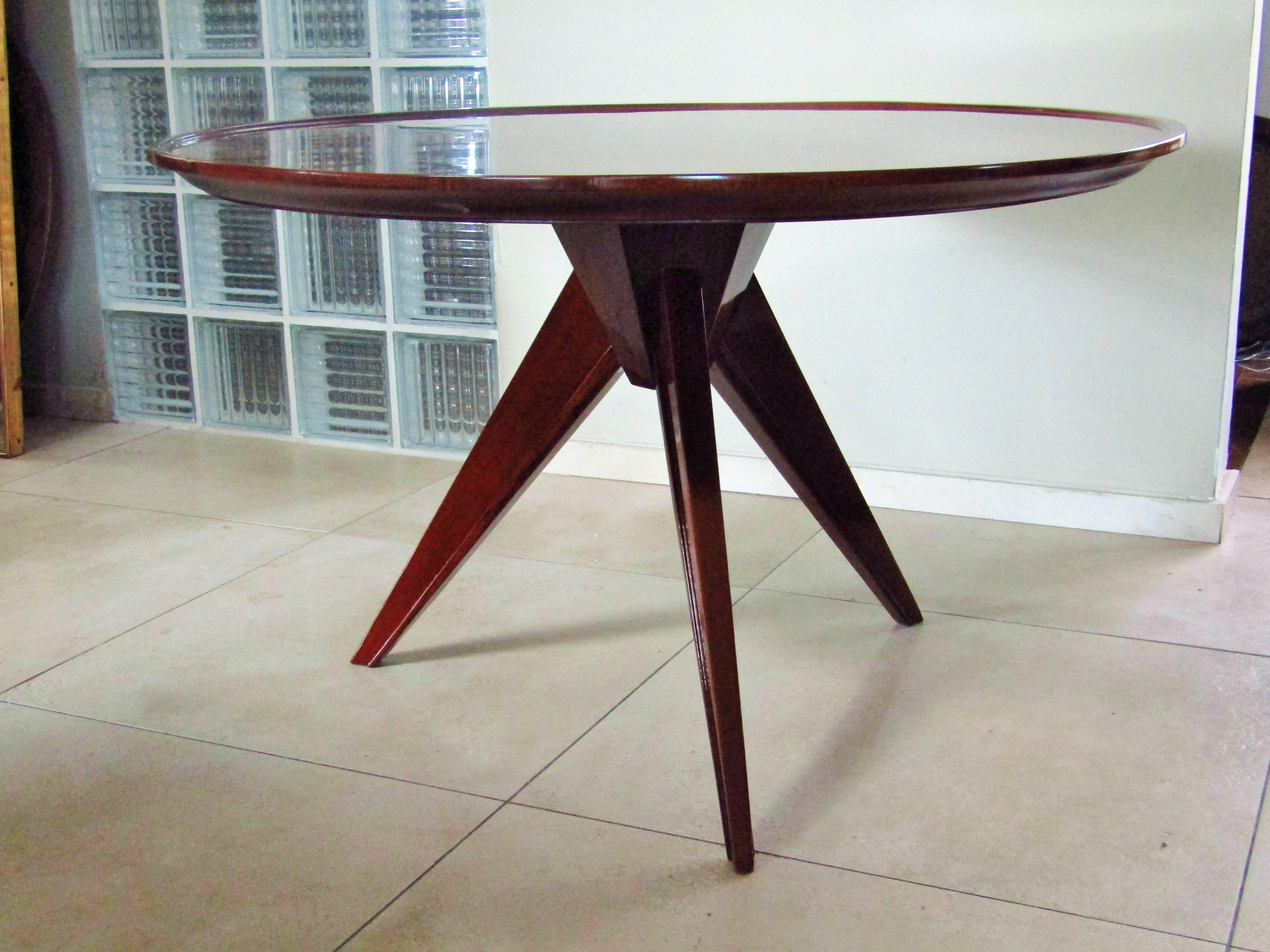 Midcentury Art Deco Rosewood Coffee Table, France, 1940s In Excellent Condition For Sale In Saarbruecken, DE