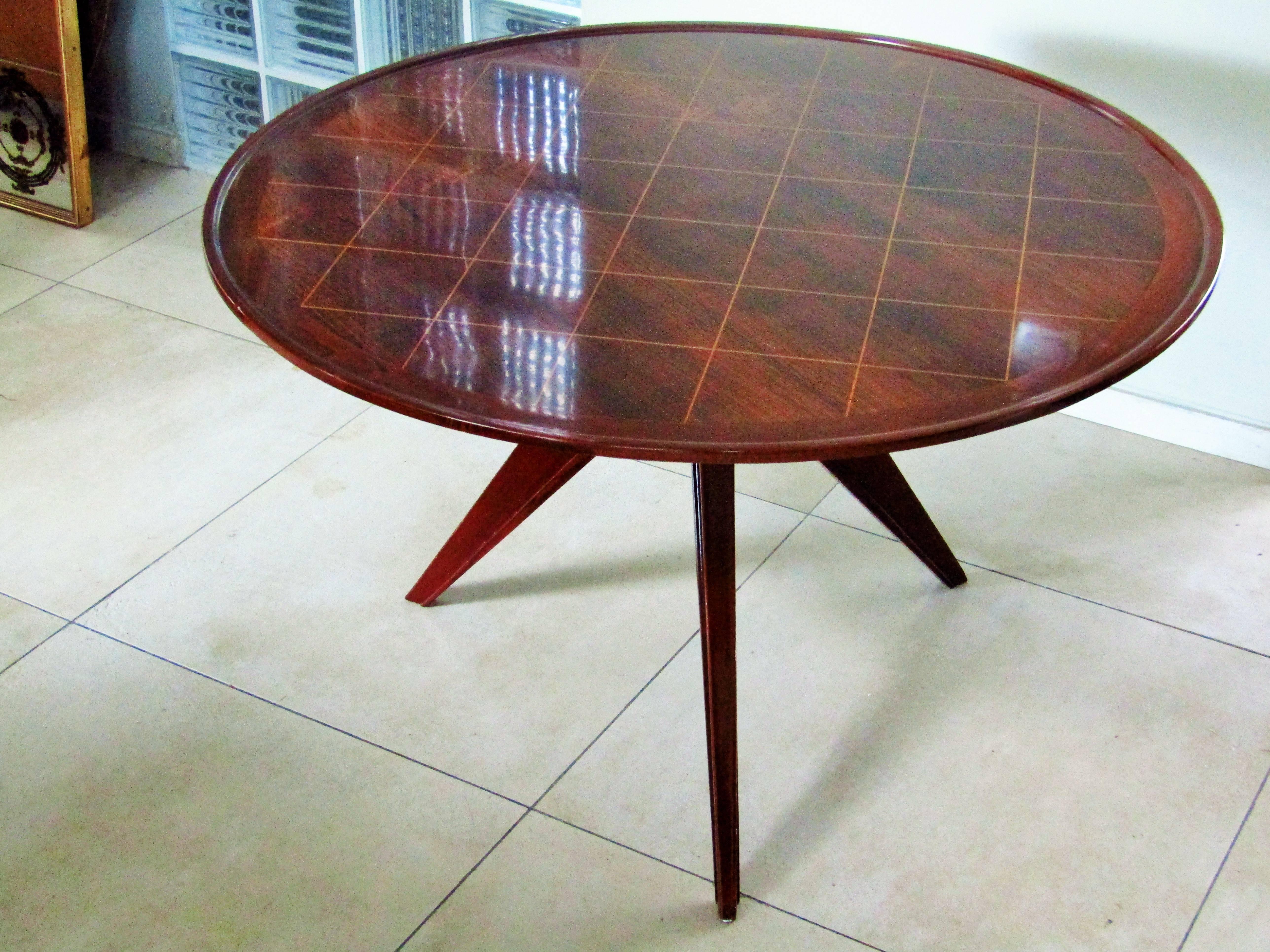 Midcentury Art Deco Rosewood Coffee Table, France, 1940s For Sale 1