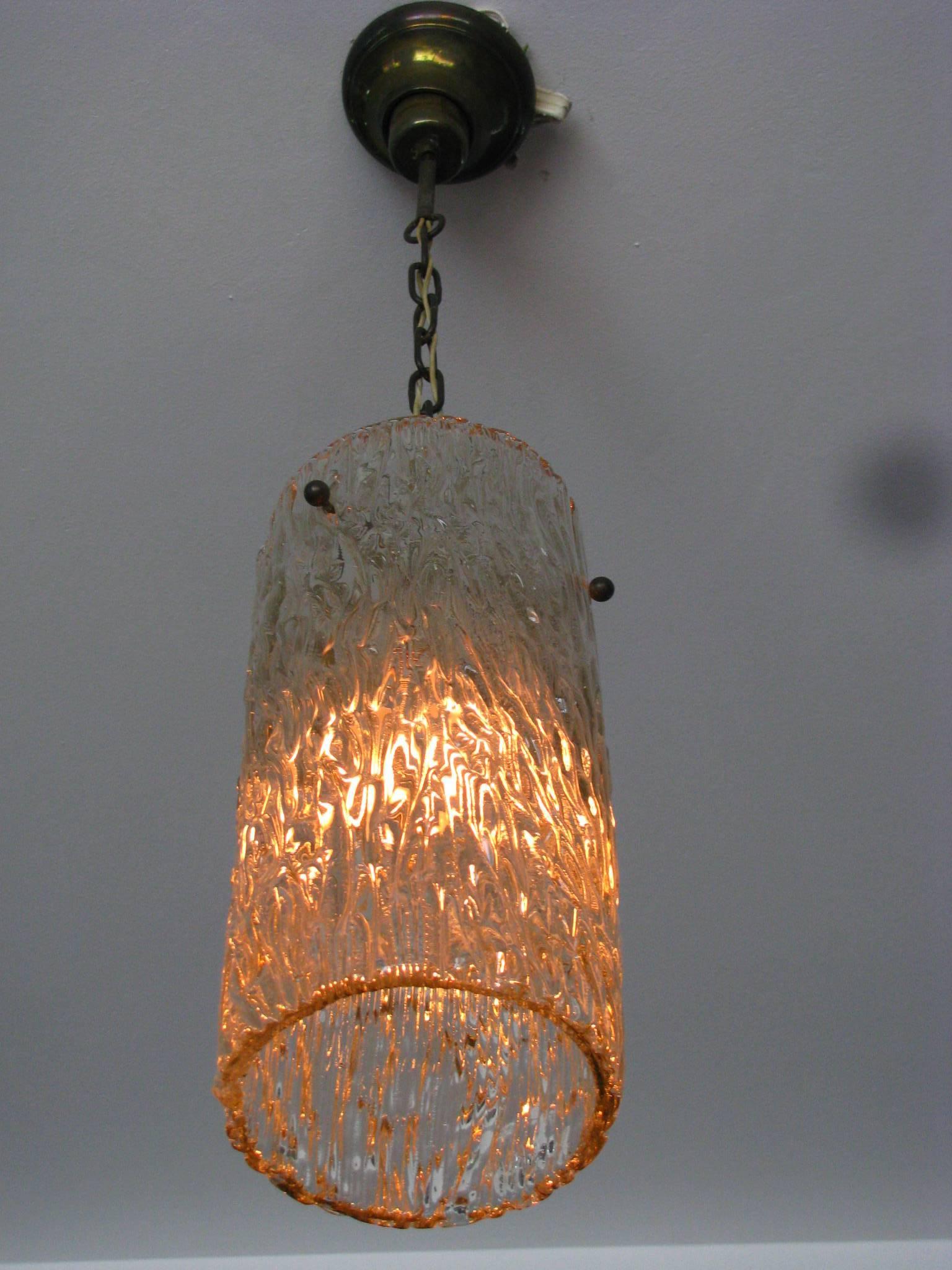 Midcentury Ice Glass Pendant by Kalmar In Good Condition For Sale In Saarbruecken, DE