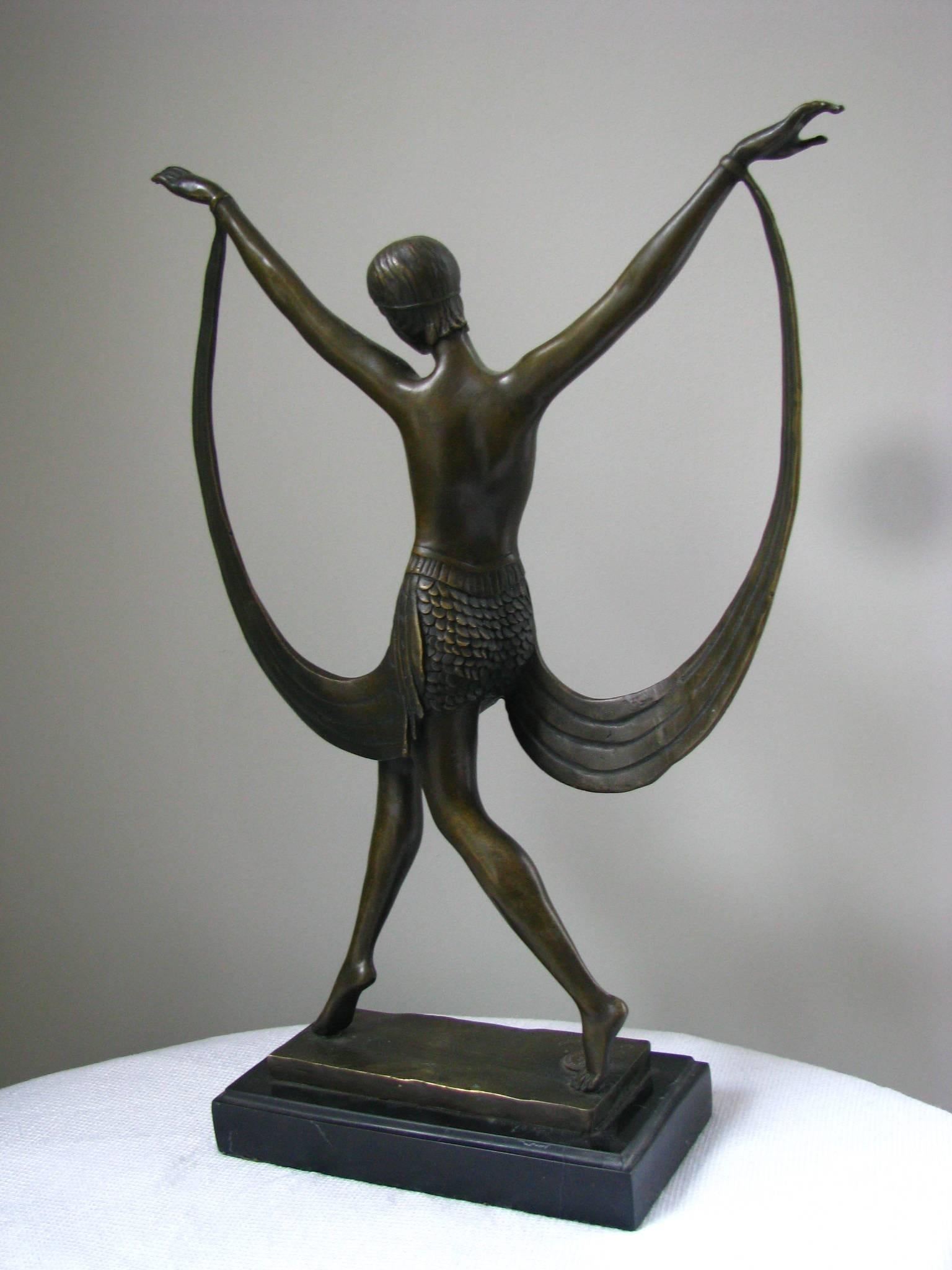 Art Deco Bronze Sculpture by Fayral / Pierre Le Faguays 1