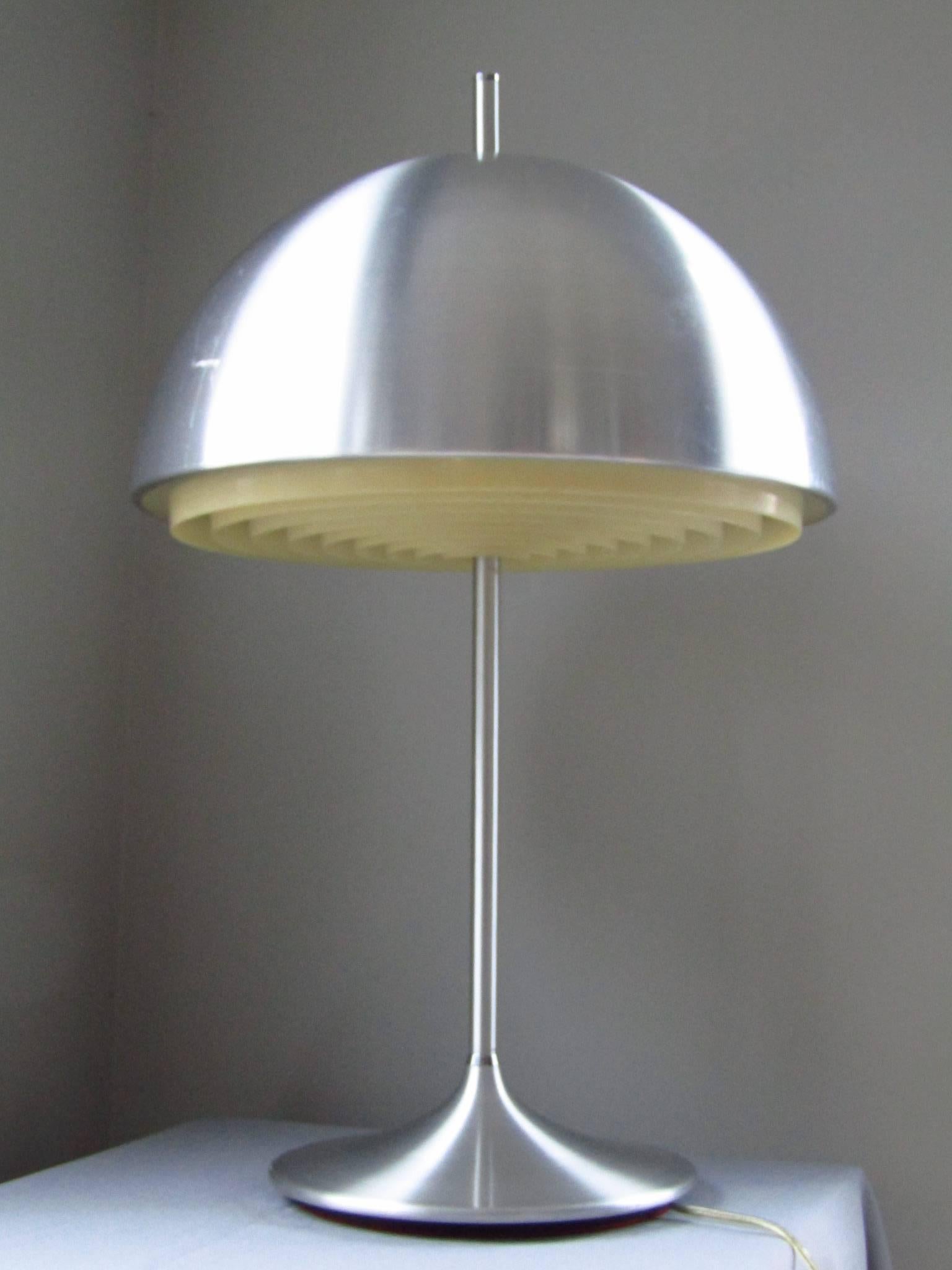 Danish Pop Art aluminium table lamp, 1960. Good vintage condition.

 