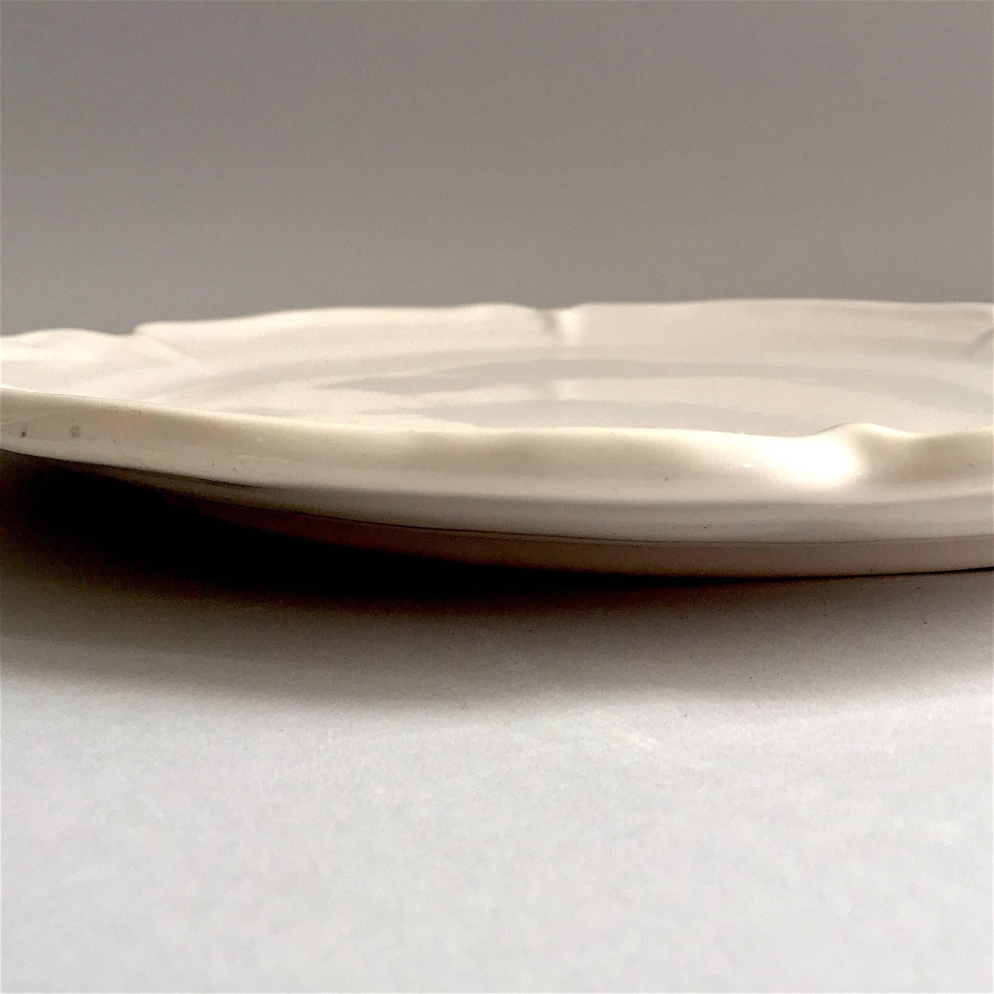 Suzanne Ramie, Madoura, Large White Plate In Good Condition For Sale In Munich, DE
