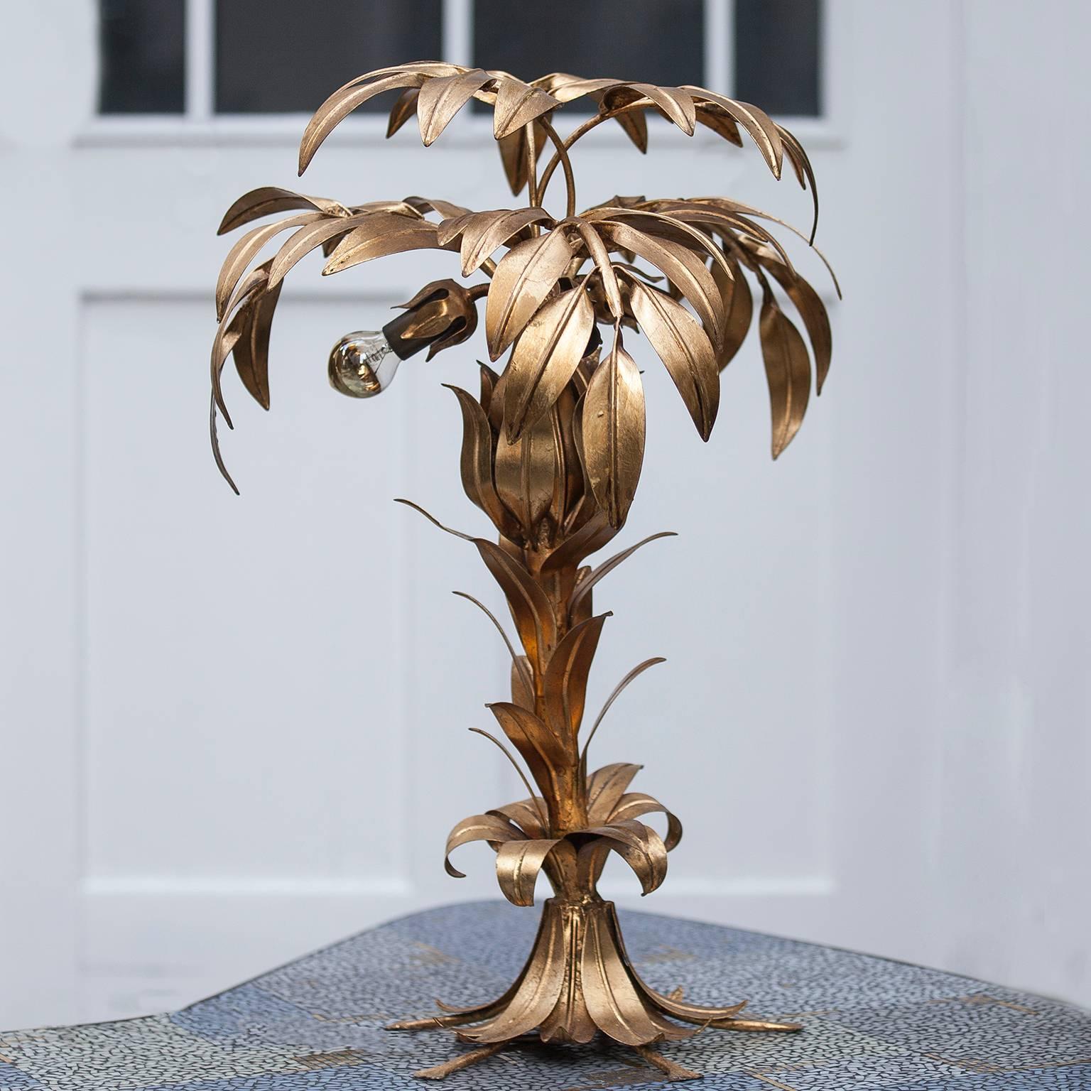 Exceptional beautifully patinated copper palm tree table lamp by German Baroque designer Hans Kogl (Koegl) with three-light sockets.
Amazing eye-catcher in any Brutalist style Mid-Century interior.